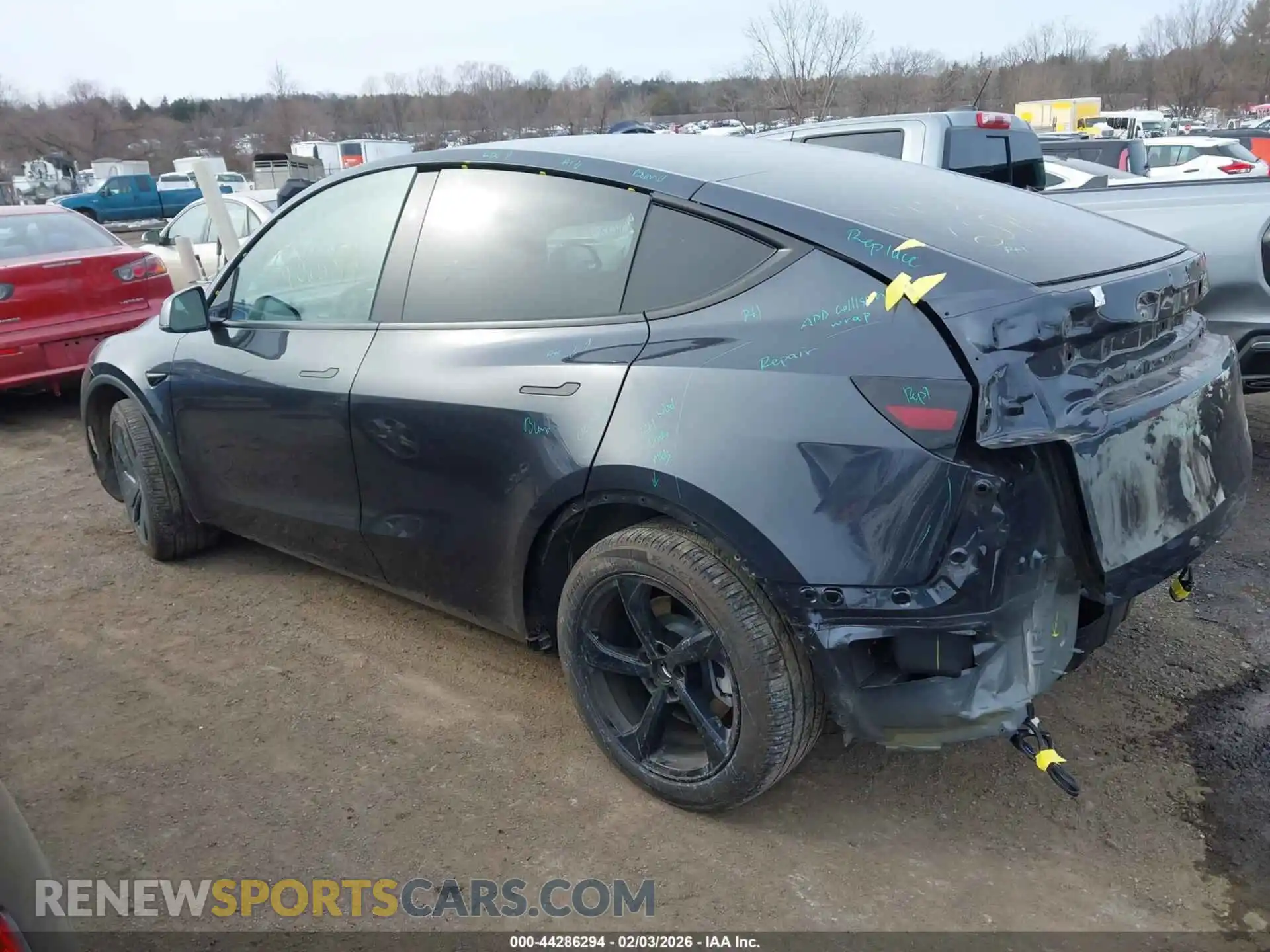 3 Photograph of a damaged car 7SAYGDEE7TA409211 TESLA MODEL Y 2026