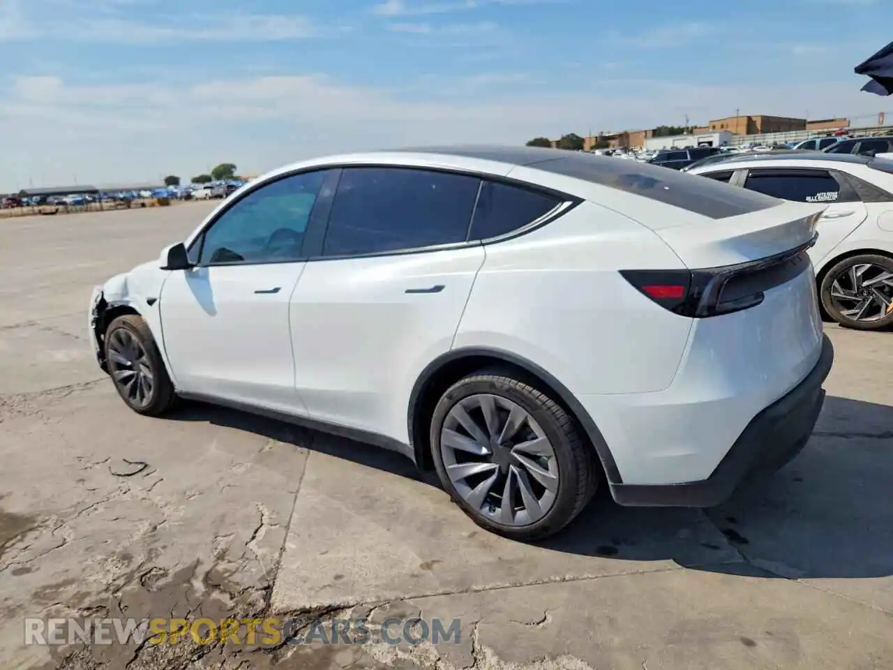 2 Photograph of a damaged car 7SAYGDEE7TA700646 TESLA MODEL Y 2026