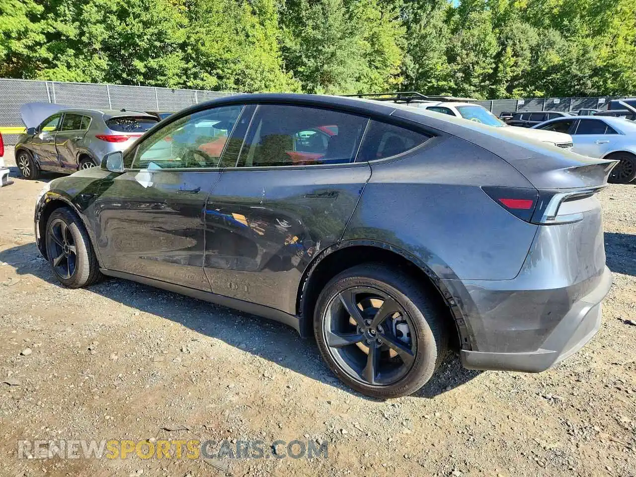 2 Photograph of a damaged car 7SAYGDEE7TF532025 TESLA MODEL Y 2026