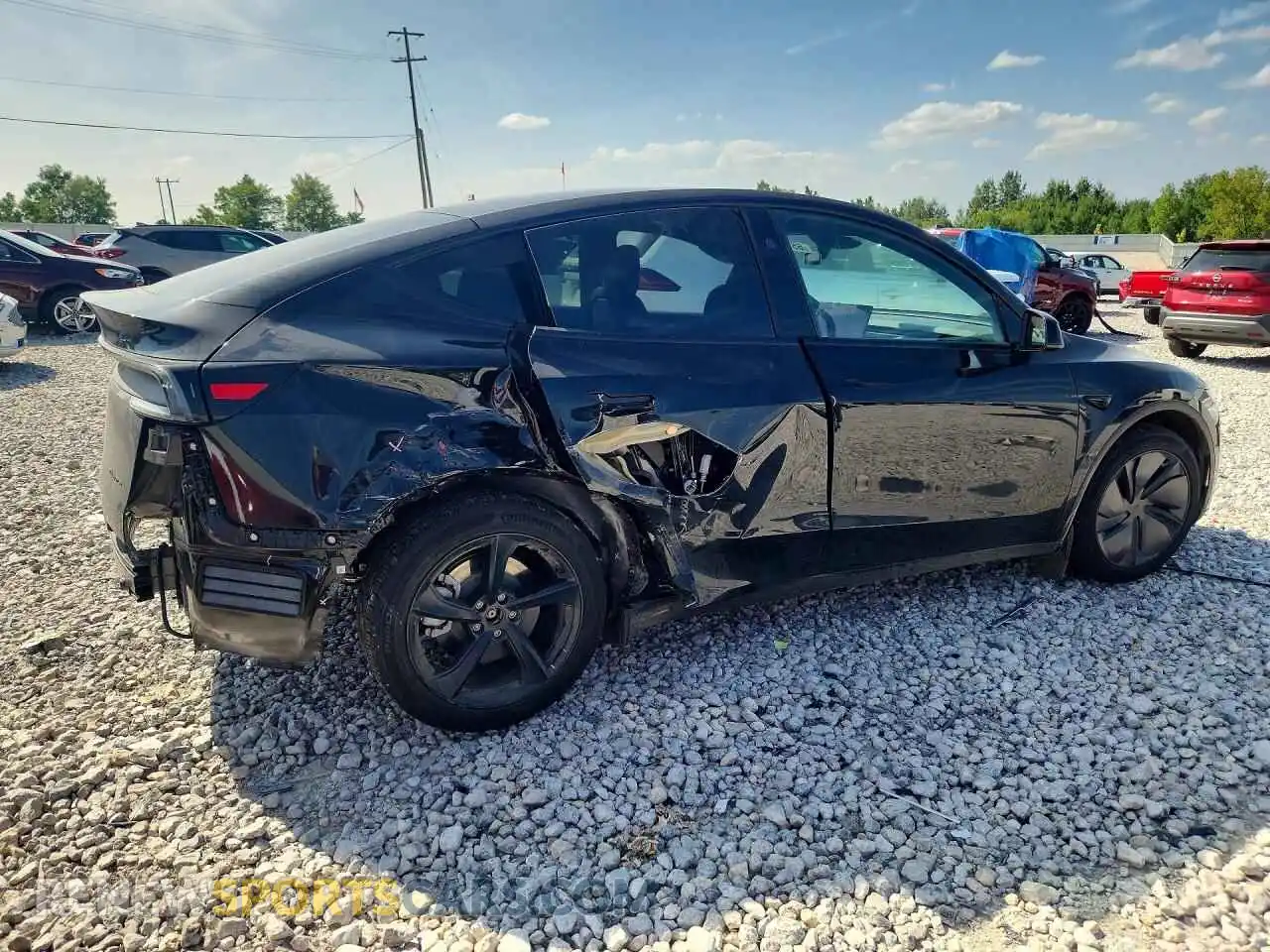 3 Photograph of a damaged car 7SAYGDEE7TF604518 TESLA MODEL Y 2026