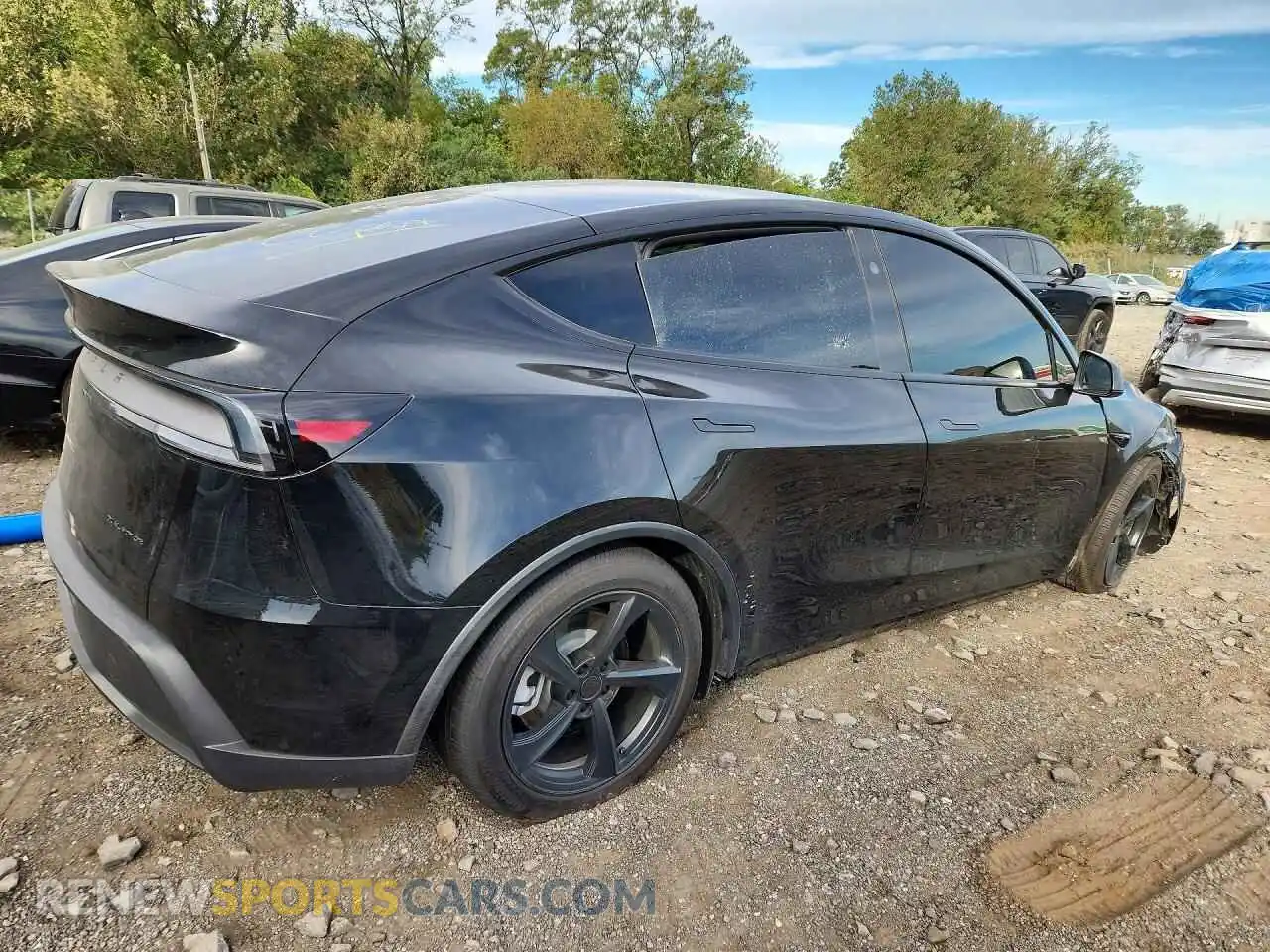 3 Photograph of a damaged car 7SAYGDEE7TF605877 TESLA MODEL Y 2026