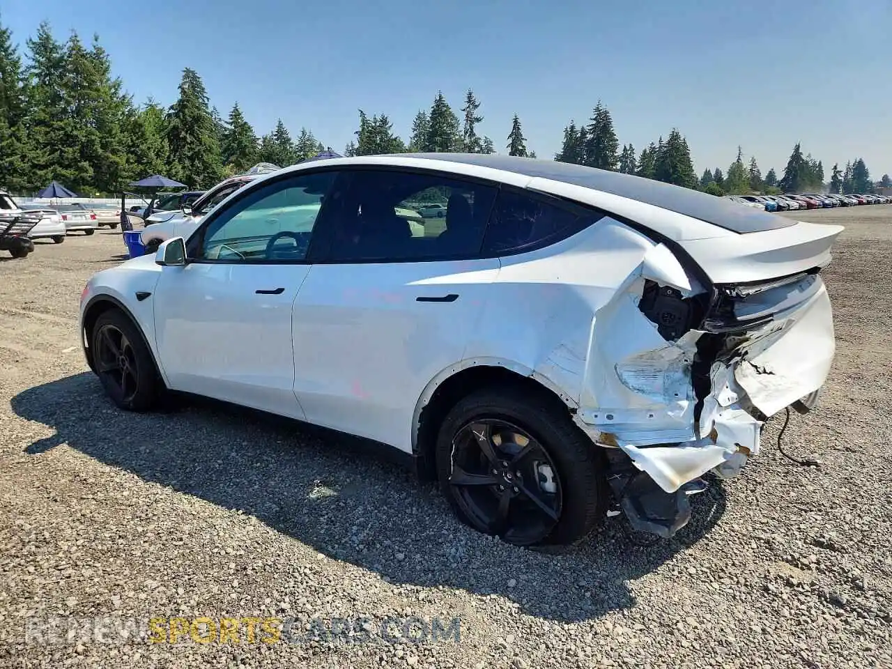 2 Photograph of a damaged car 7SAYGDEE7TF618760 TESLA MODEL Y 2026
