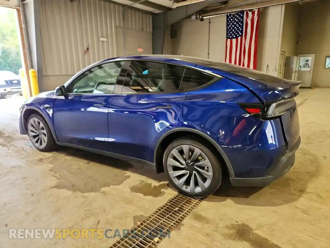 2 Photograph of a damaged car 7SAYGDEE7TF628933 TESLA MODEL Y 2026