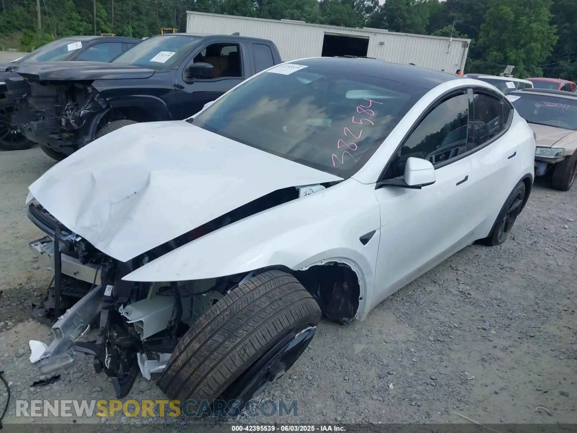 2 Photograph of a damaged car 7SAYGDEE8TA382584 TESLA MODEL Y 2026