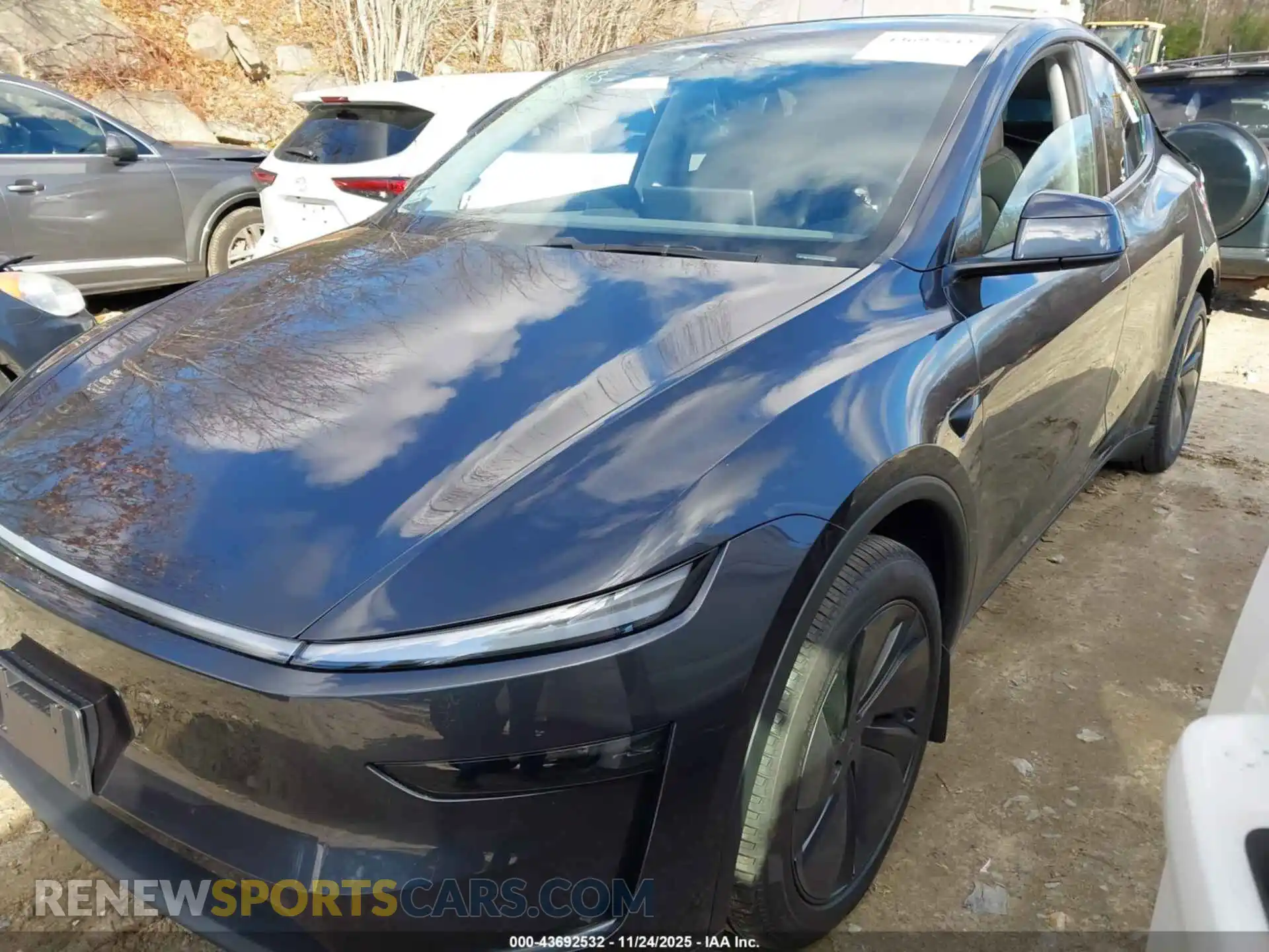 2 Photograph of a damaged car 7SAYGDEE8TA444193 TESLA MODEL Y 2026