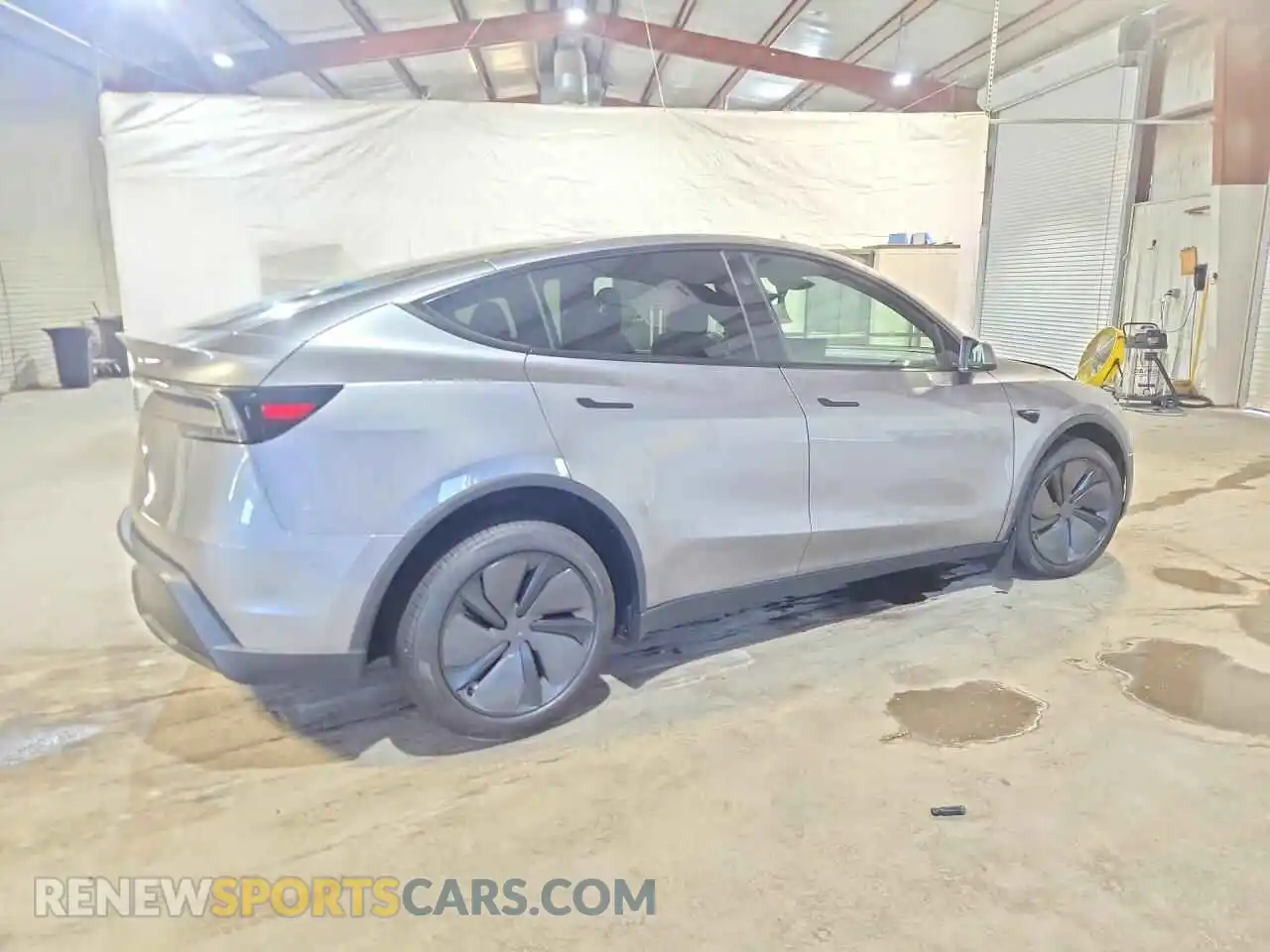 3 Фотография поврежденного автомобиля 7SAYGDEE8TA702258 TESLA MODEL Y 2026