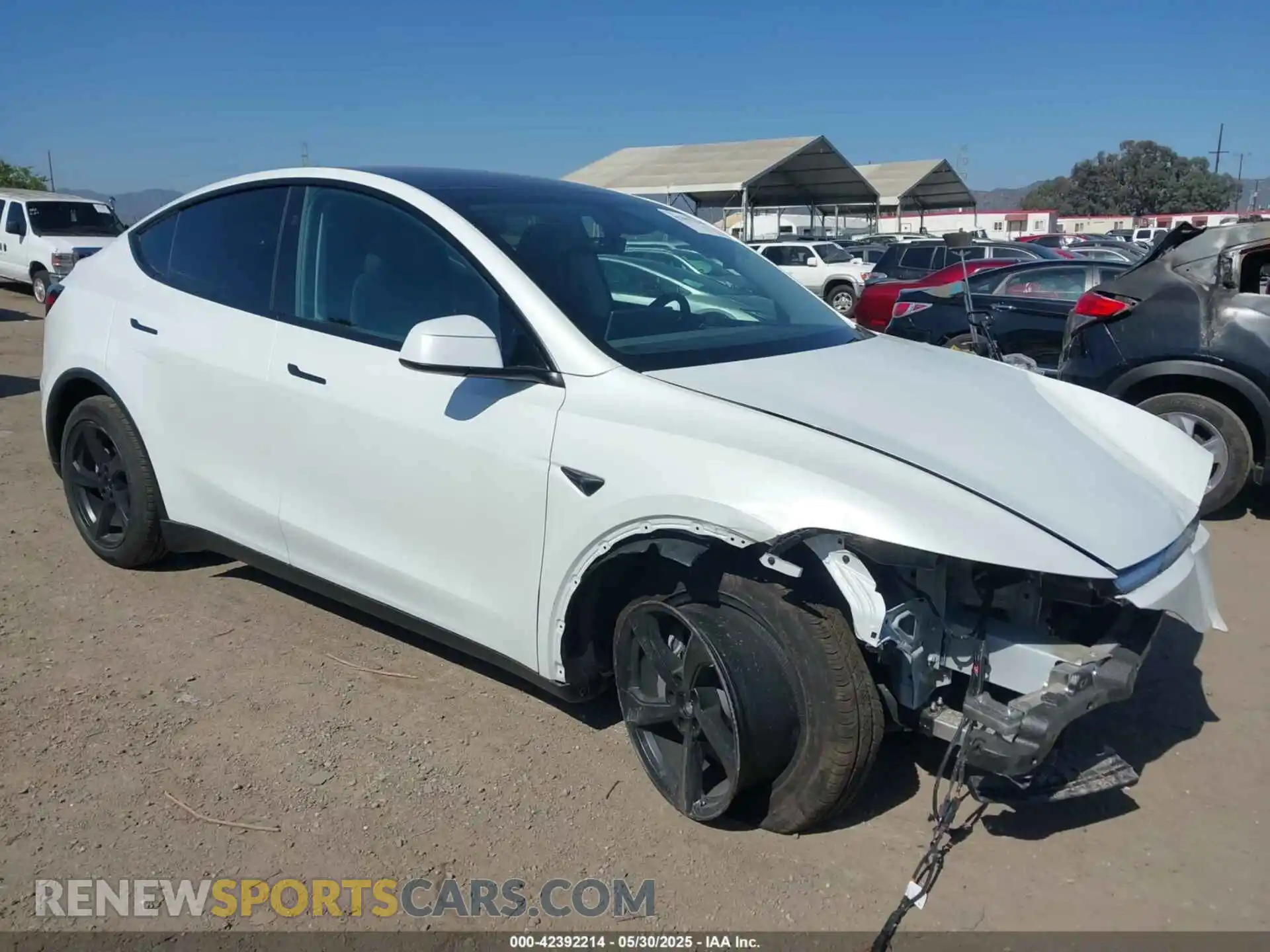 1 Photograph of a damaged car 7SAYGDEE8TF347983 TESLA MODEL Y 2026