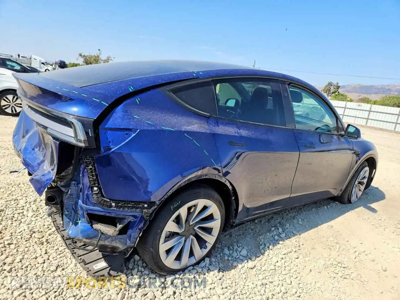 3 Photograph of a damaged car 7SAYGDEE8TF457528 TESLA MODEL Y 2026