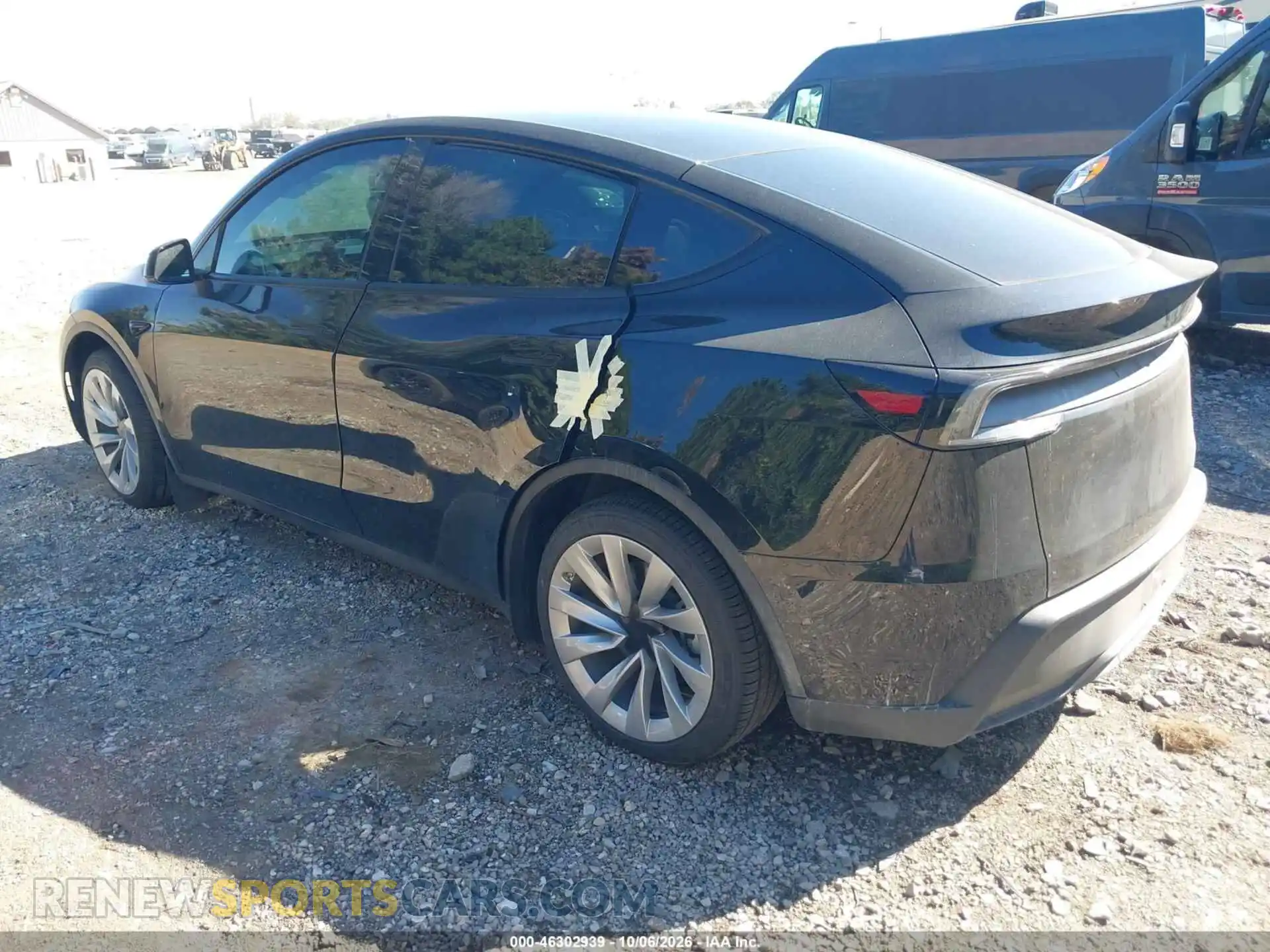 3 Photograph of a damaged car 7SAYGDEE8TF531109 TESLA MODEL Y 2026