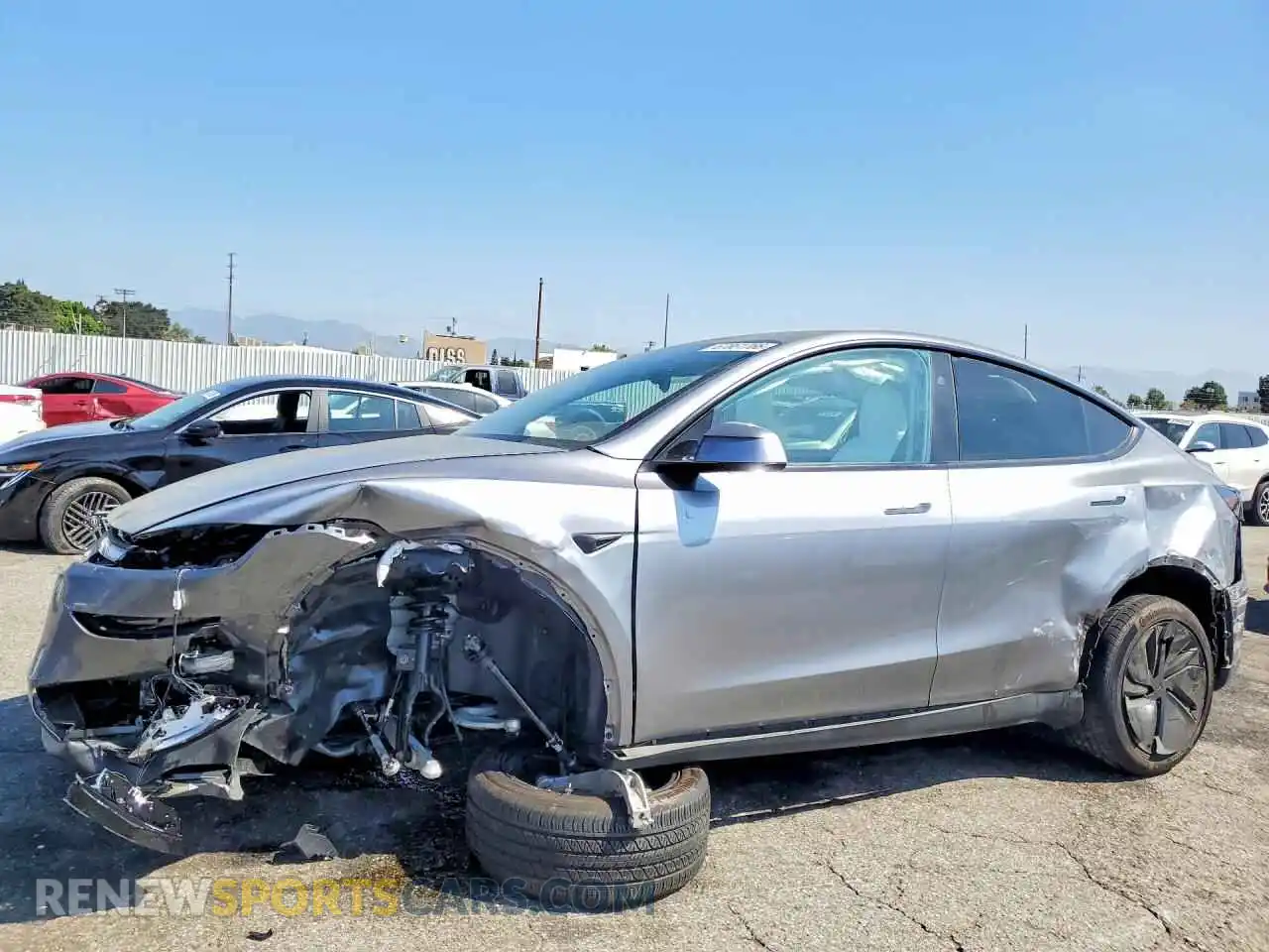 1 Photograph of a damaged car 7SAYGDEE9TF336586 TESLA MODEL Y 2026