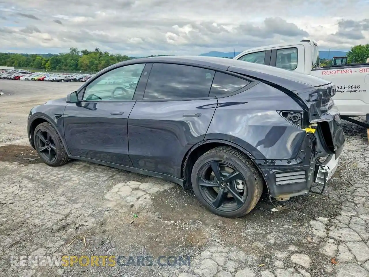 2 Photograph of a damaged car 7SAYGDEEXTF364395 TESLA MODEL Y 2026