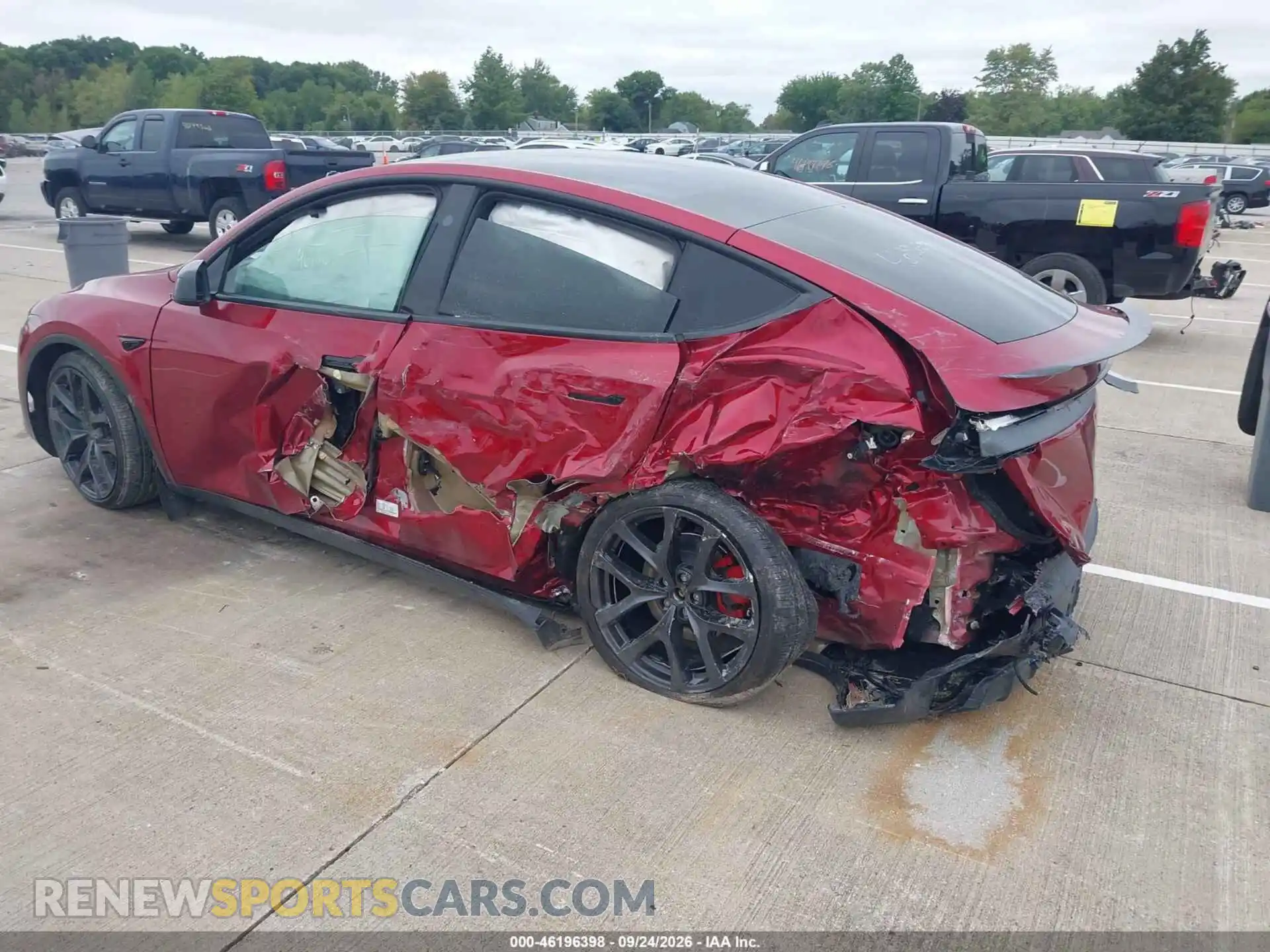 3 Photograph of a damaged car 7SAYGDET0TA667181 TESLA MODEL Y 2026