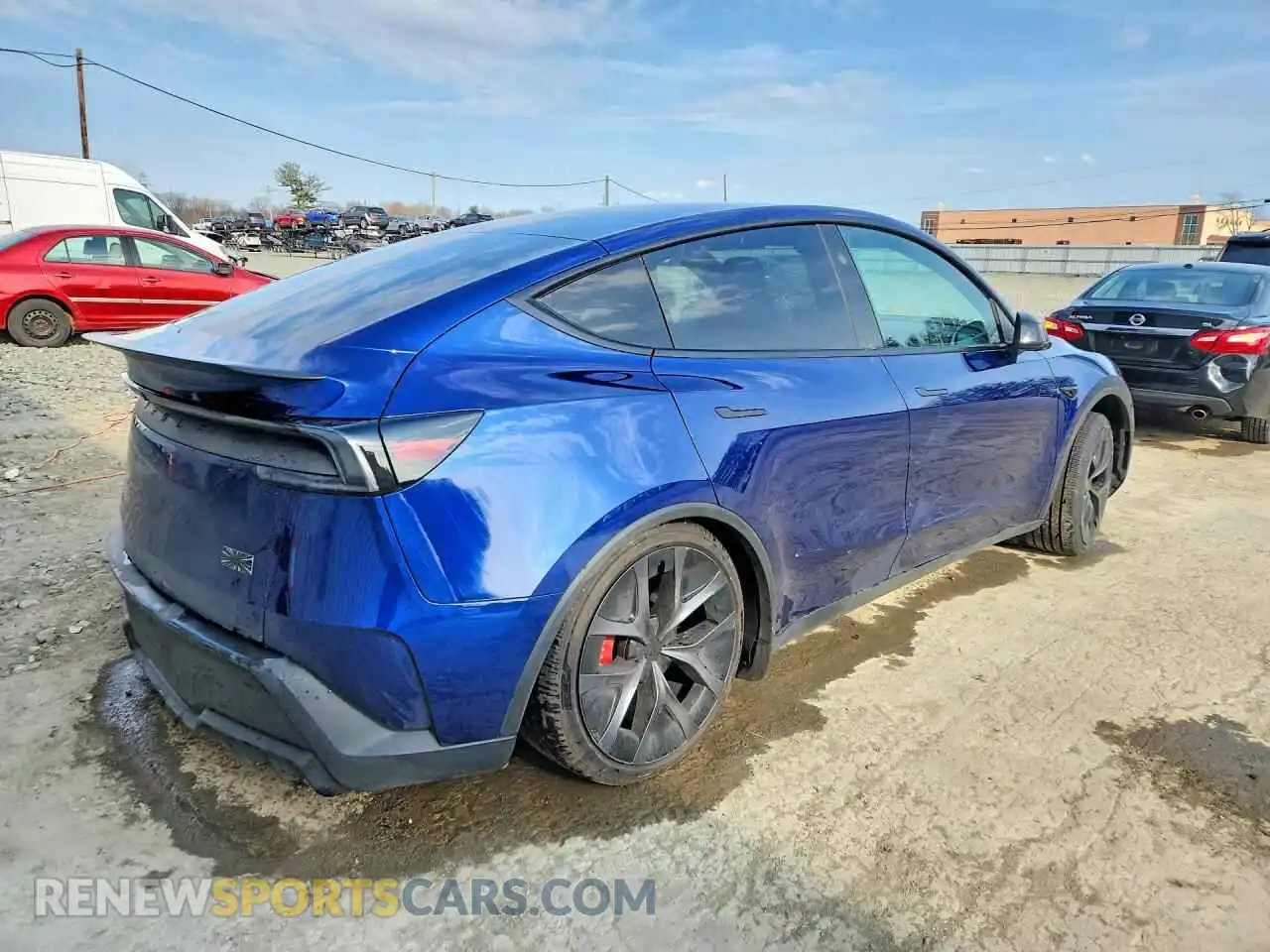 3 Photograph of a damaged car 7SAYGDET4TA630781 TESLA MODEL Y 2026