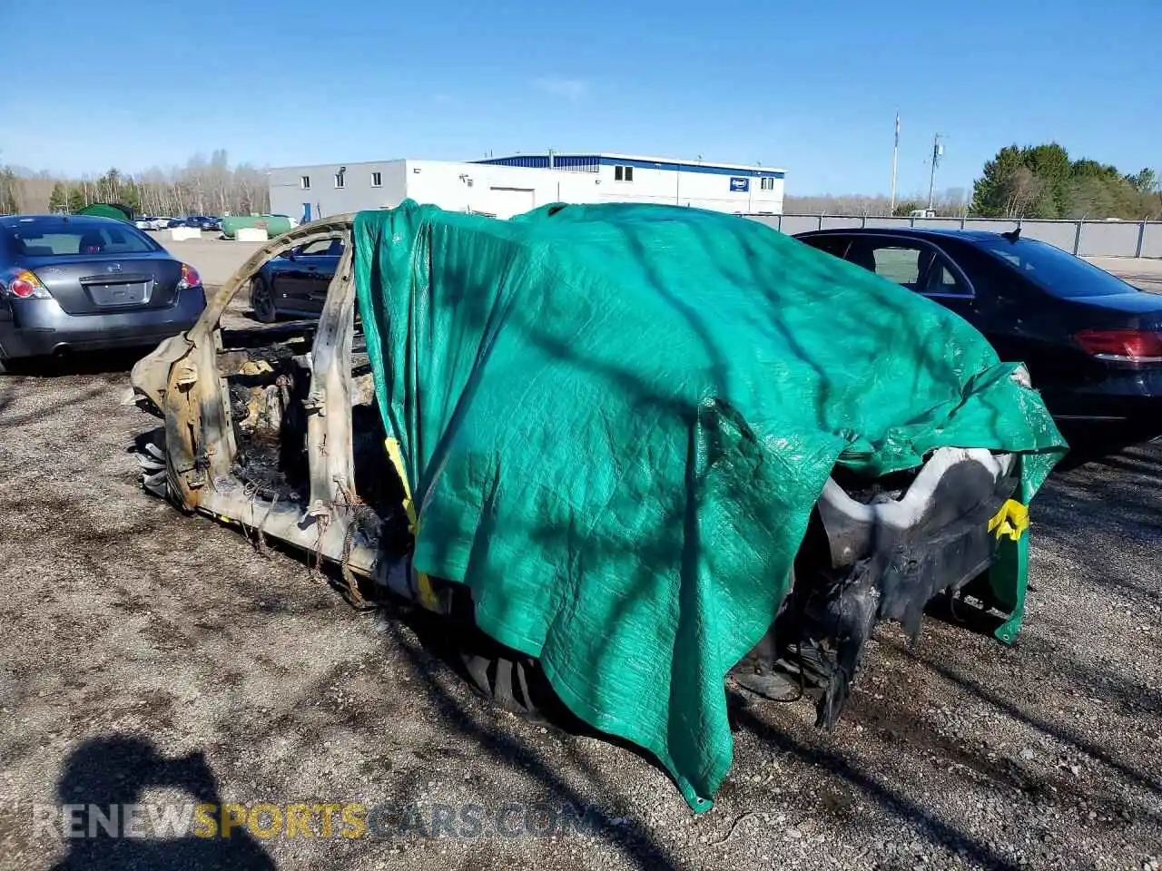 2 Photograph of a damaged car XP7YGDEE1TB777110 TESLA MODEL Y 2026