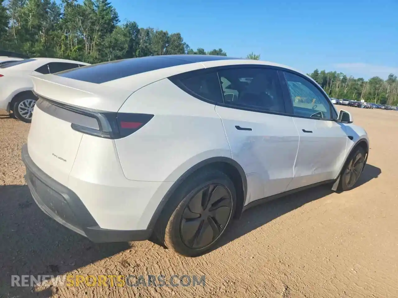 3 fotografías del automóvil dañado XP7YGDEE9TB728673 TESLA MODEL Y 2026