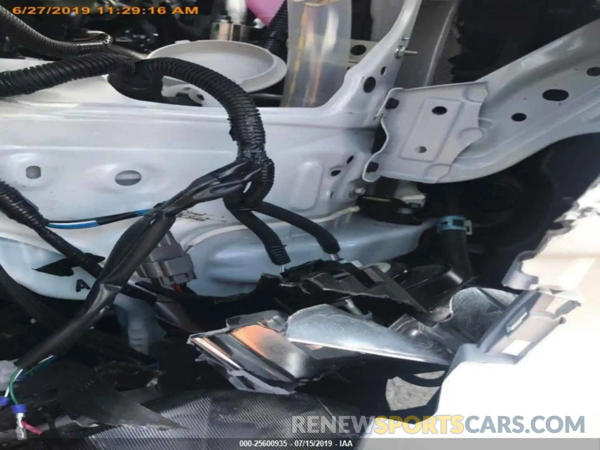 17 Photograph of a damaged car JTEBU5JR0K5645515 TOYOTA 4RUNNER 2019