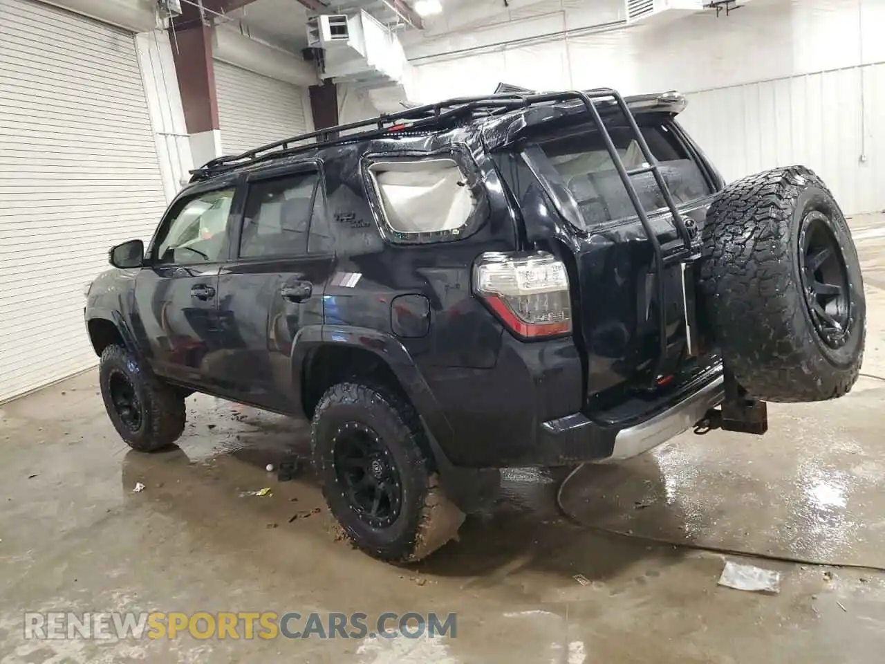 2 fotografías del automóvil dañado JTEBU5JR2K5632460 TOYOTA 4RUNNER 2019