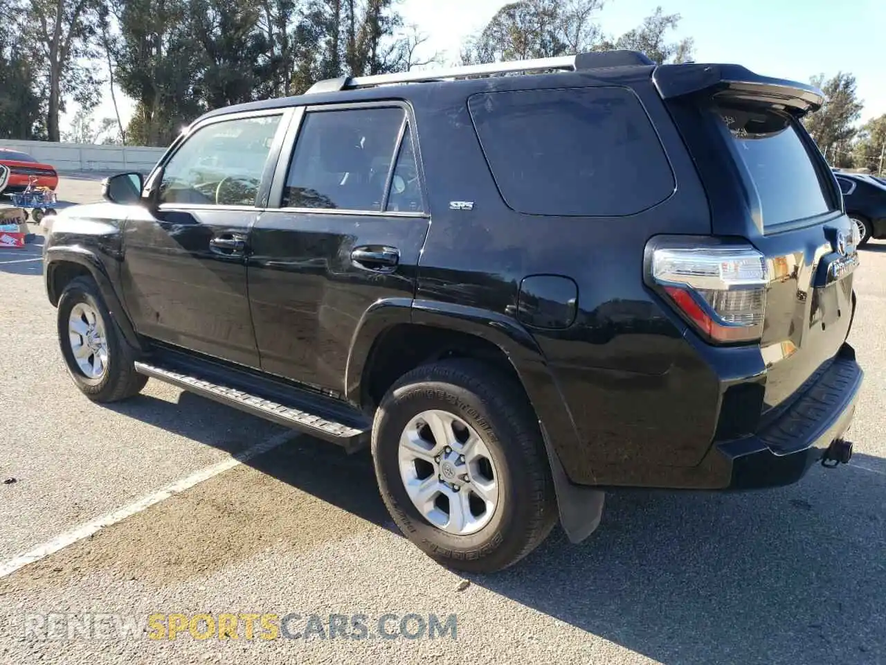 2 fotografías del automóvil dañado JTEBU5JR2K5689189 TOYOTA 4RUNNER 2019