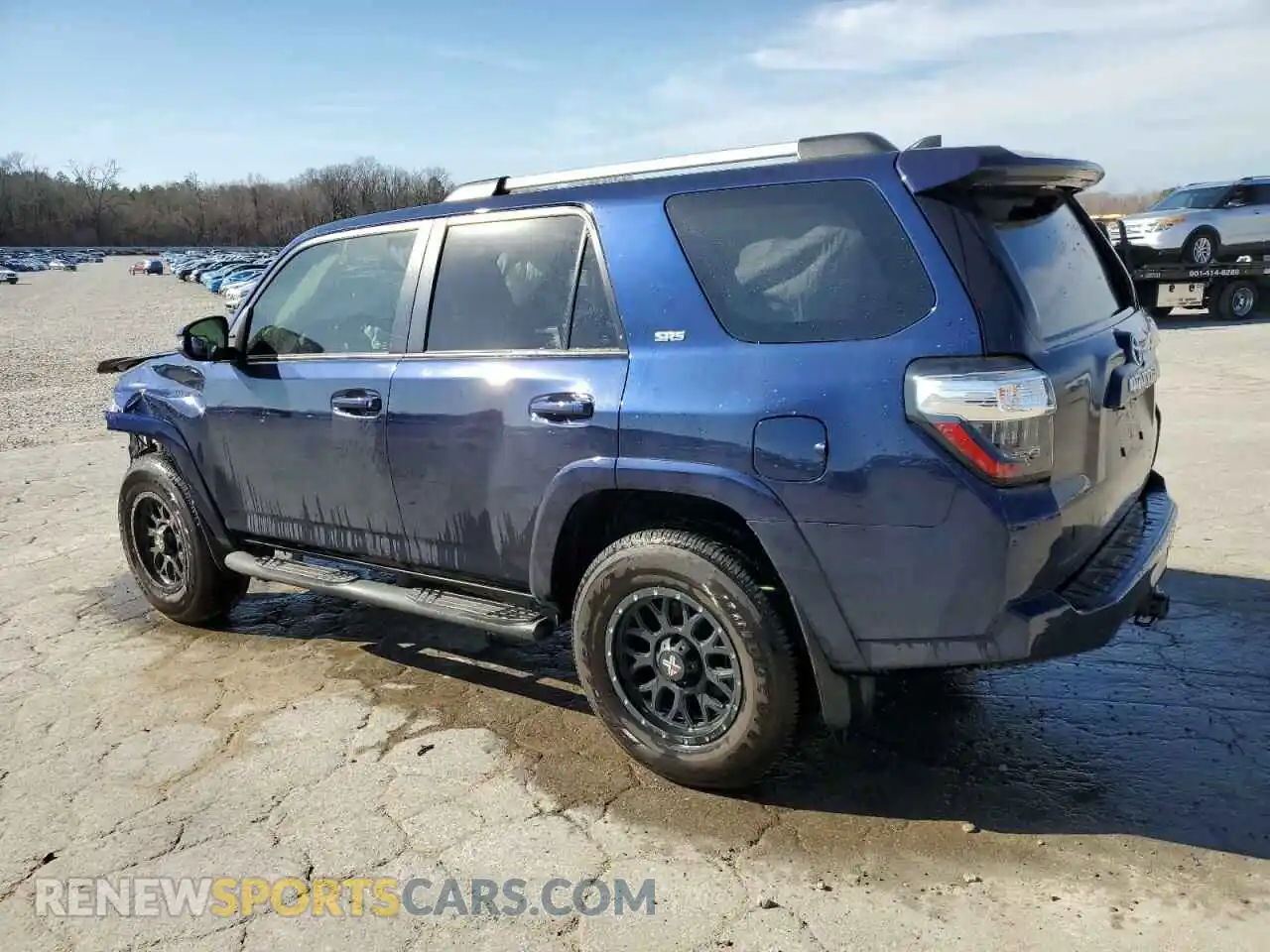 2 Photograph of a damaged car JTEBU5JR6K5720573 TOYOTA 4RUNNER 2019