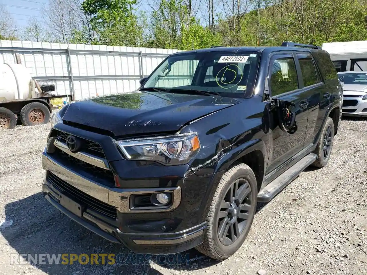 2 Photograph of a damaged car JTEBU5JR7K5646600 TOYOTA 4RUNNER 2019