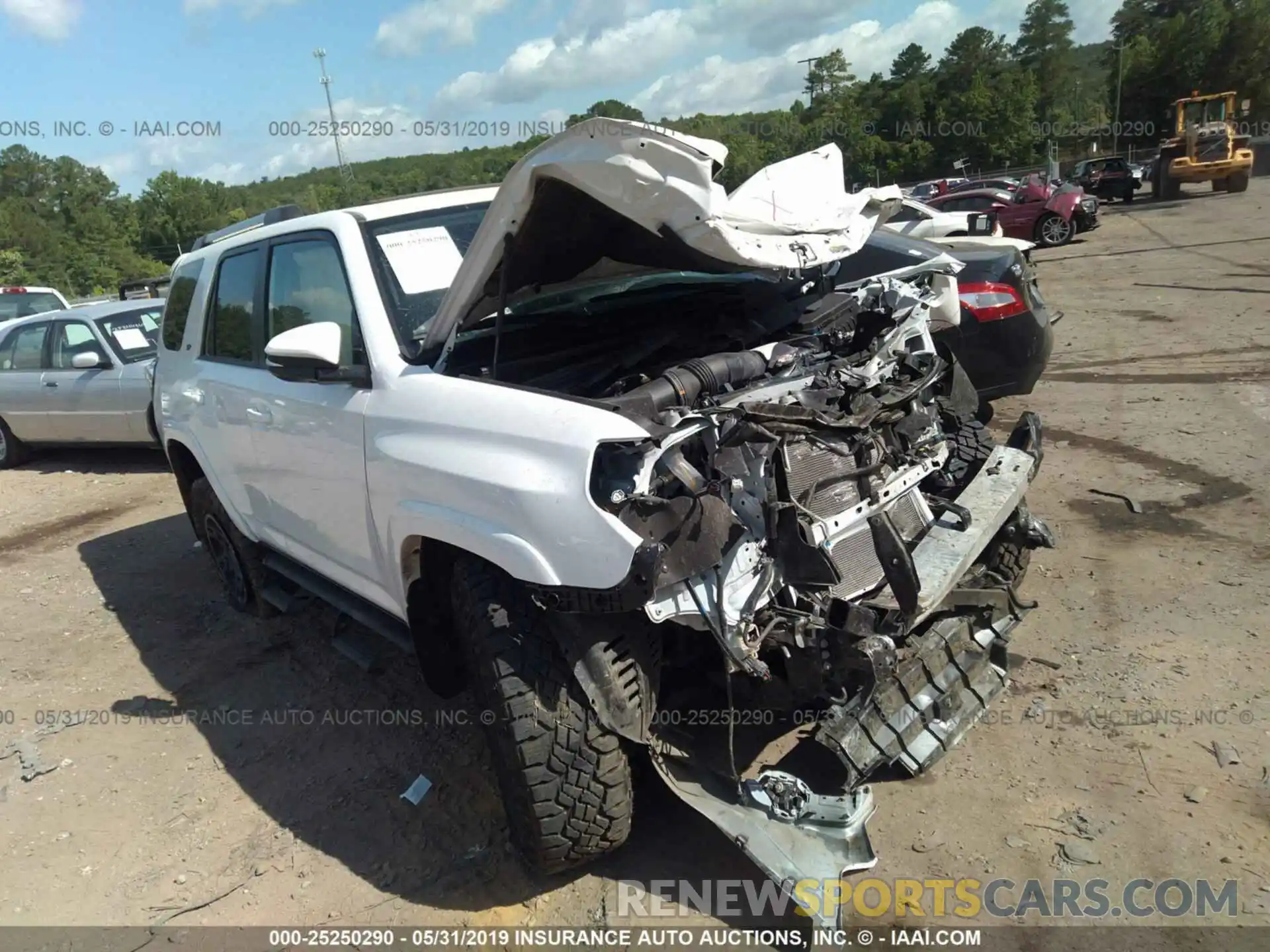 1 Photograph of a damaged car JTEZU5JR4K5196502 TOYOTA 4RUNNER 2019