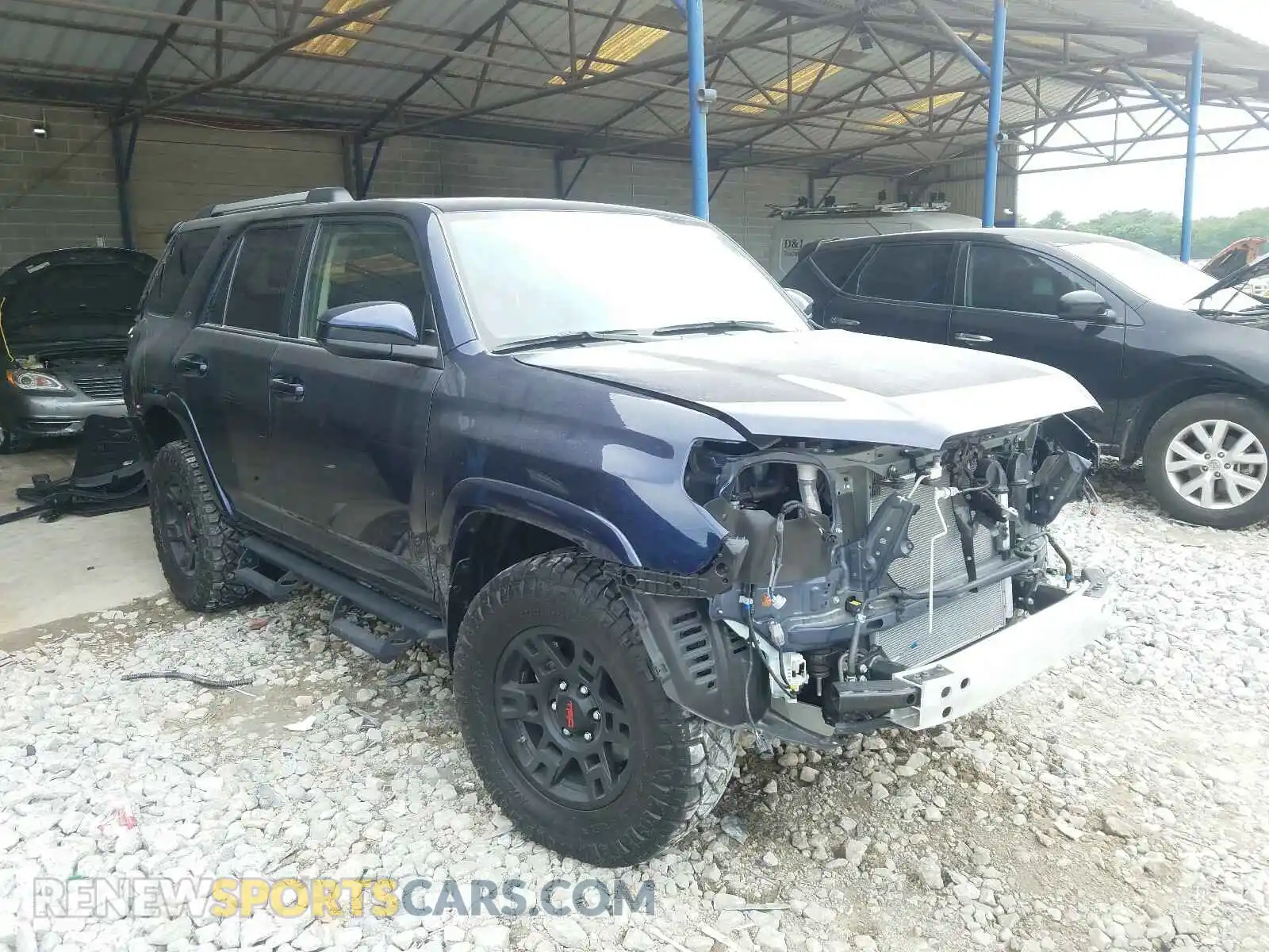 1 Photograph of a damaged car JTEBU5JR2L5771179 TOYOTA 4RUNNER 2020