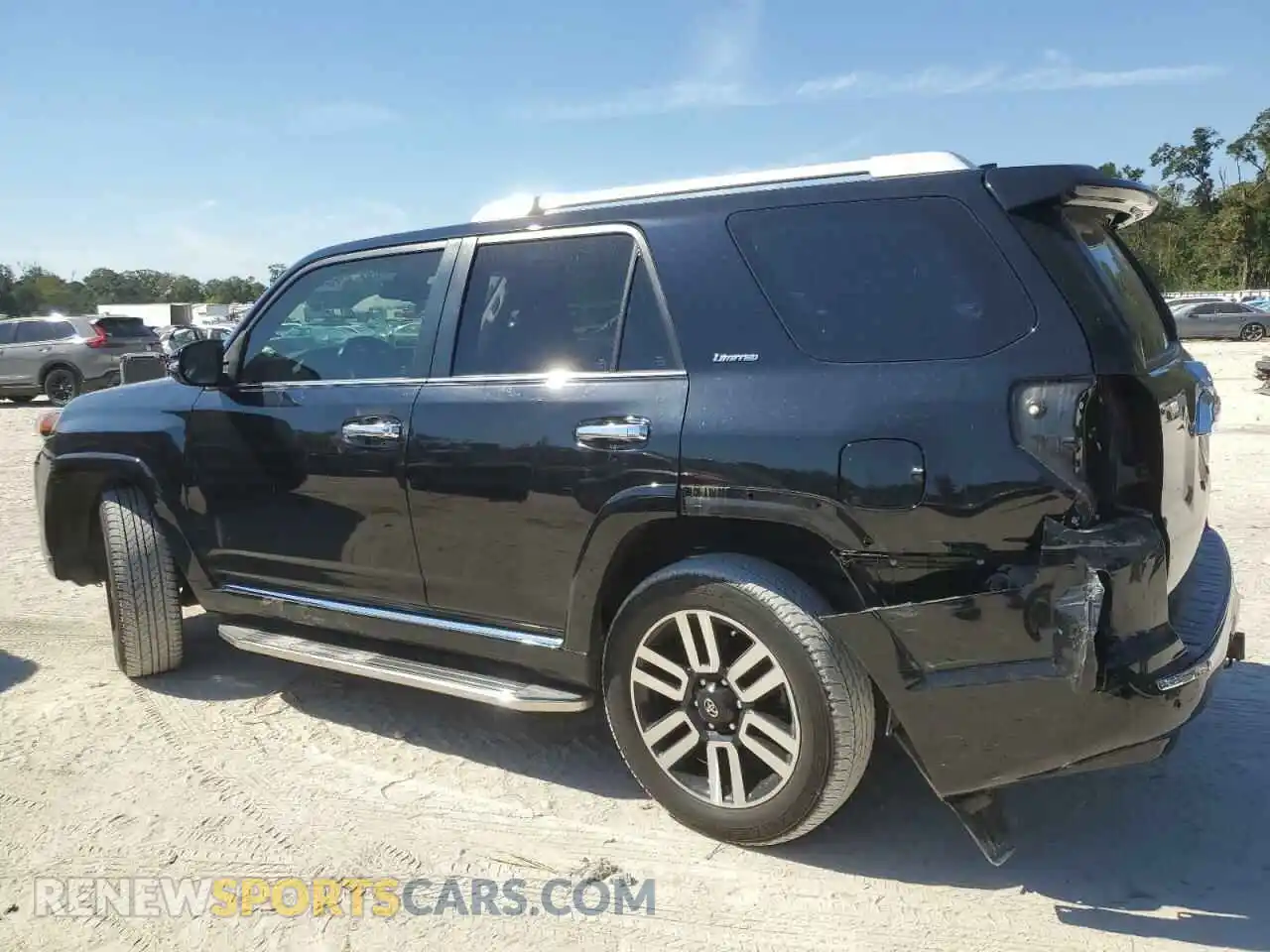 2 Photograph of a damaged car JTEBU5JR2L5815567 TOYOTA 4RUNNER 2020