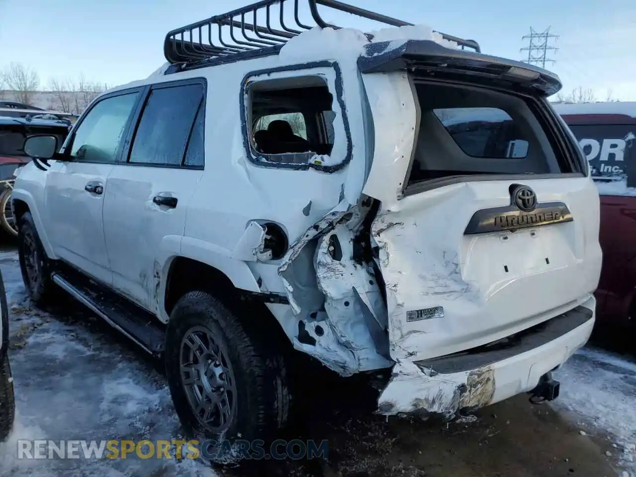 2 Photograph of a damaged car JTEBU5JR2L5835608 TOYOTA 4RUNNER 2020