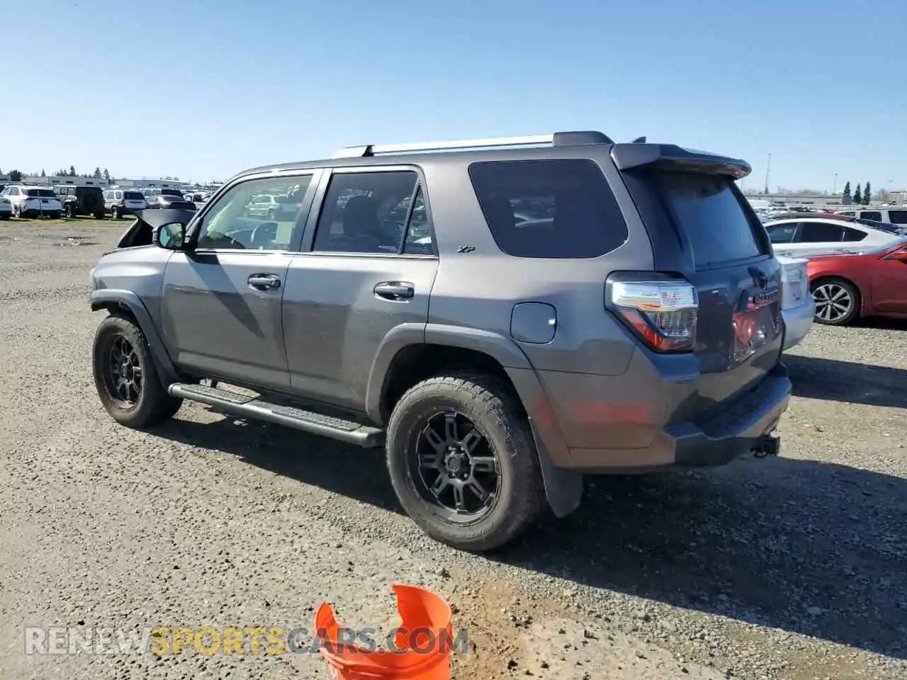 2 Photograph of a damaged car JTEBU5JR5L5801307 TOYOTA 4RUNNER 2020