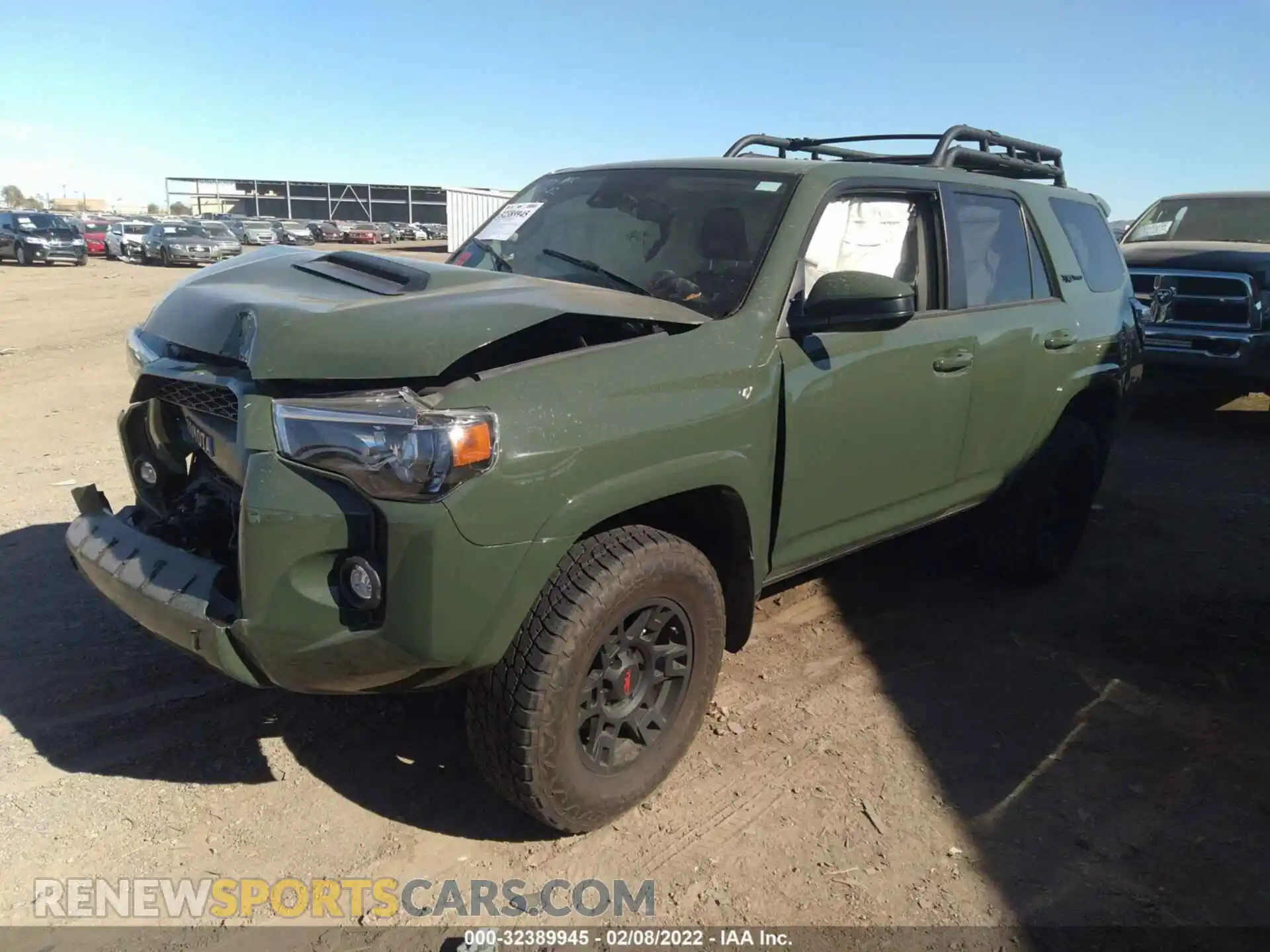 2 Photograph of a damaged car JTEBU5JR6L5771332 TOYOTA 4RUNNER 2020