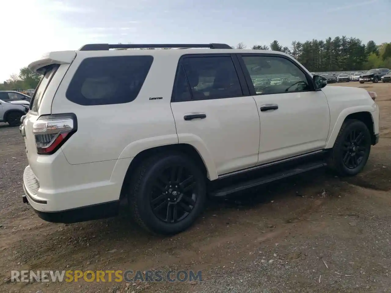 3 Фотография поврежденного автомобиля JTEBU5JR9L5768523 TOYOTA 4RUNNER 2020