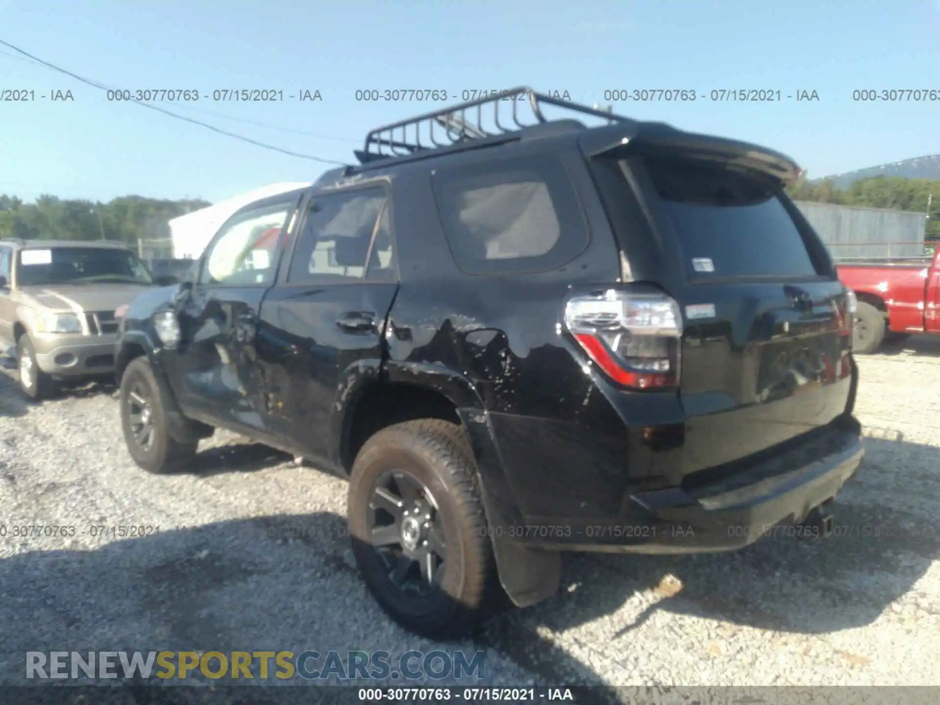 3 Photograph of a damaged car JTEBU5JR0M5887546 TOYOTA 4RUNNER 2021