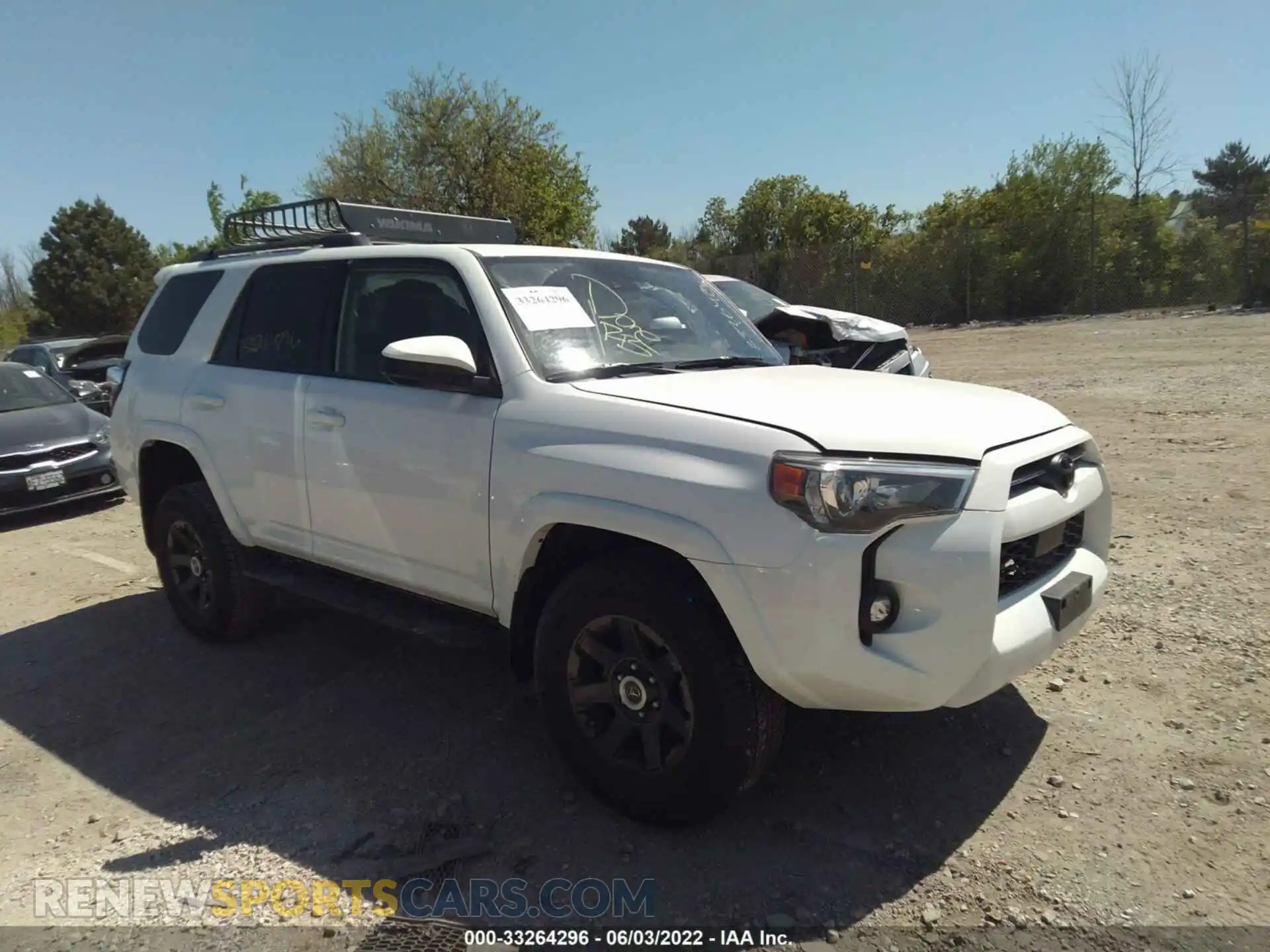 1 Photograph of a damaged car JTEBU5JR2M5960898 TOYOTA 4RUNNER 2021
