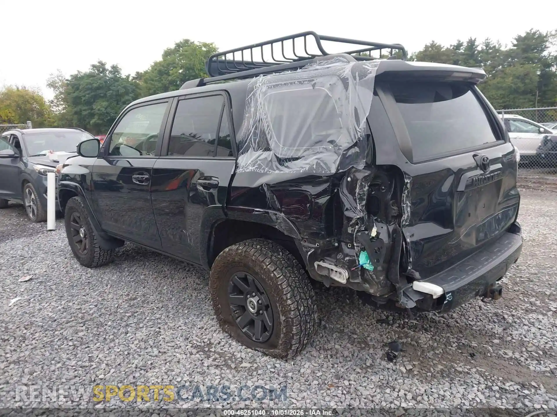 3 Photograph of a damaged car JTEBU5JR4M5912917 TOYOTA 4RUNNER 2021