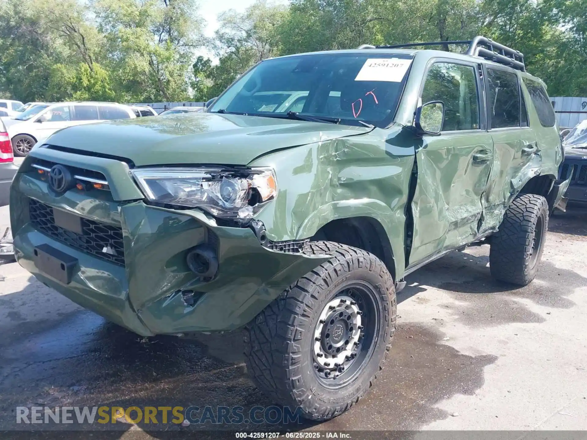 2 Photograph of a damaged car JTEBU5JR4M5957808 TOYOTA 4RUNNER 2021
