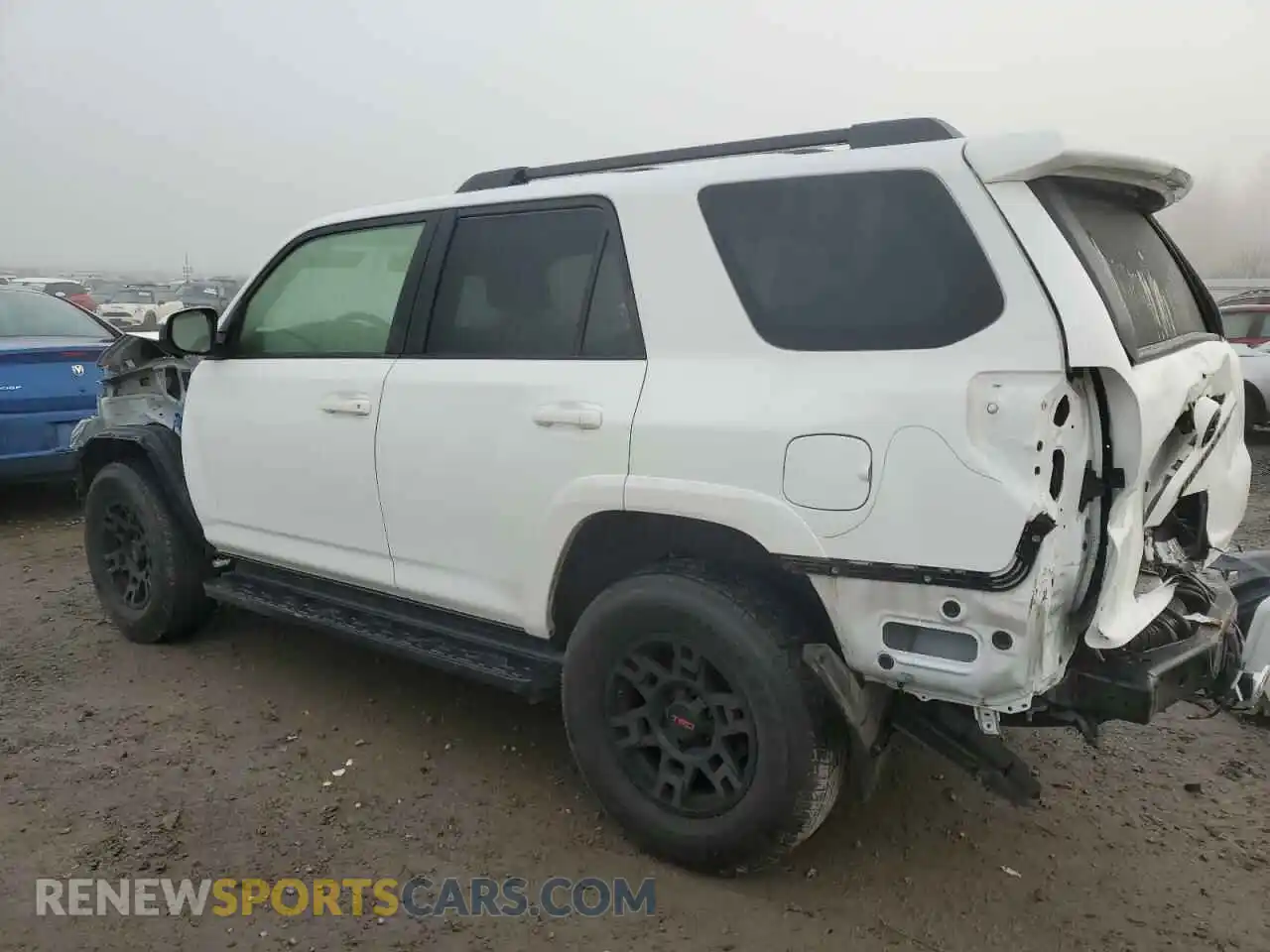 2 Photograph of a damaged car JTEBU5JR7M5938847 TOYOTA 4RUNNER 2021
