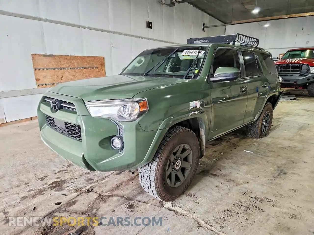 1 Photograph of a damaged car JTEBU5JR8M5885852 TOYOTA 4RUNNER 2021