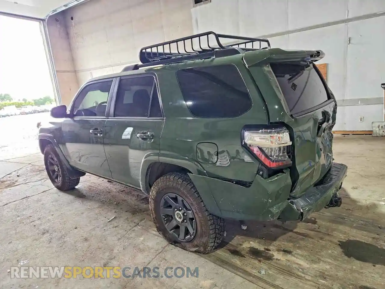 2 Photograph of a damaged car JTEBU5JR8M5885852 TOYOTA 4RUNNER 2021