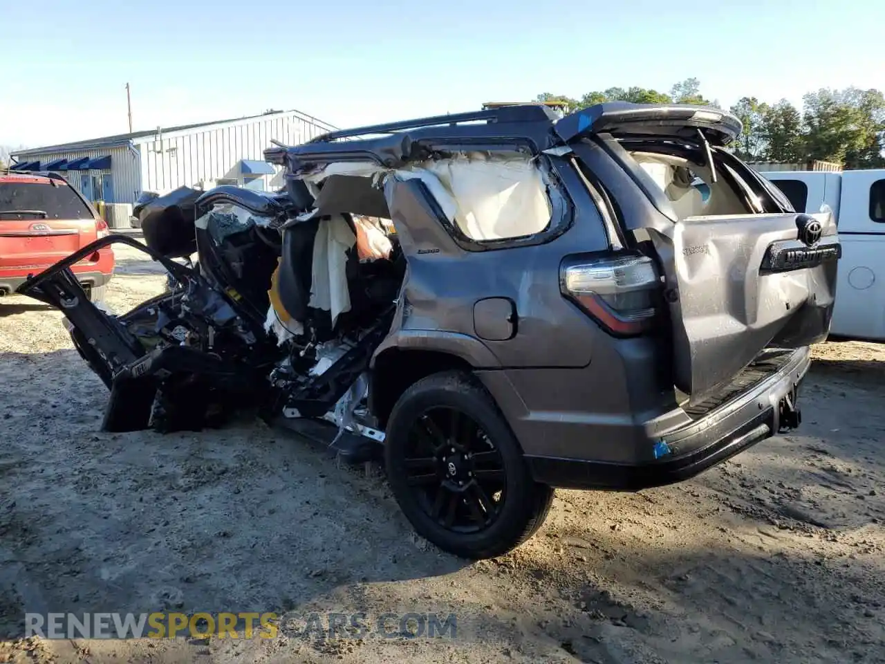 2 Photograph of a damaged car JTECU5JR7M5247547 TOYOTA 4RUNNER 2021