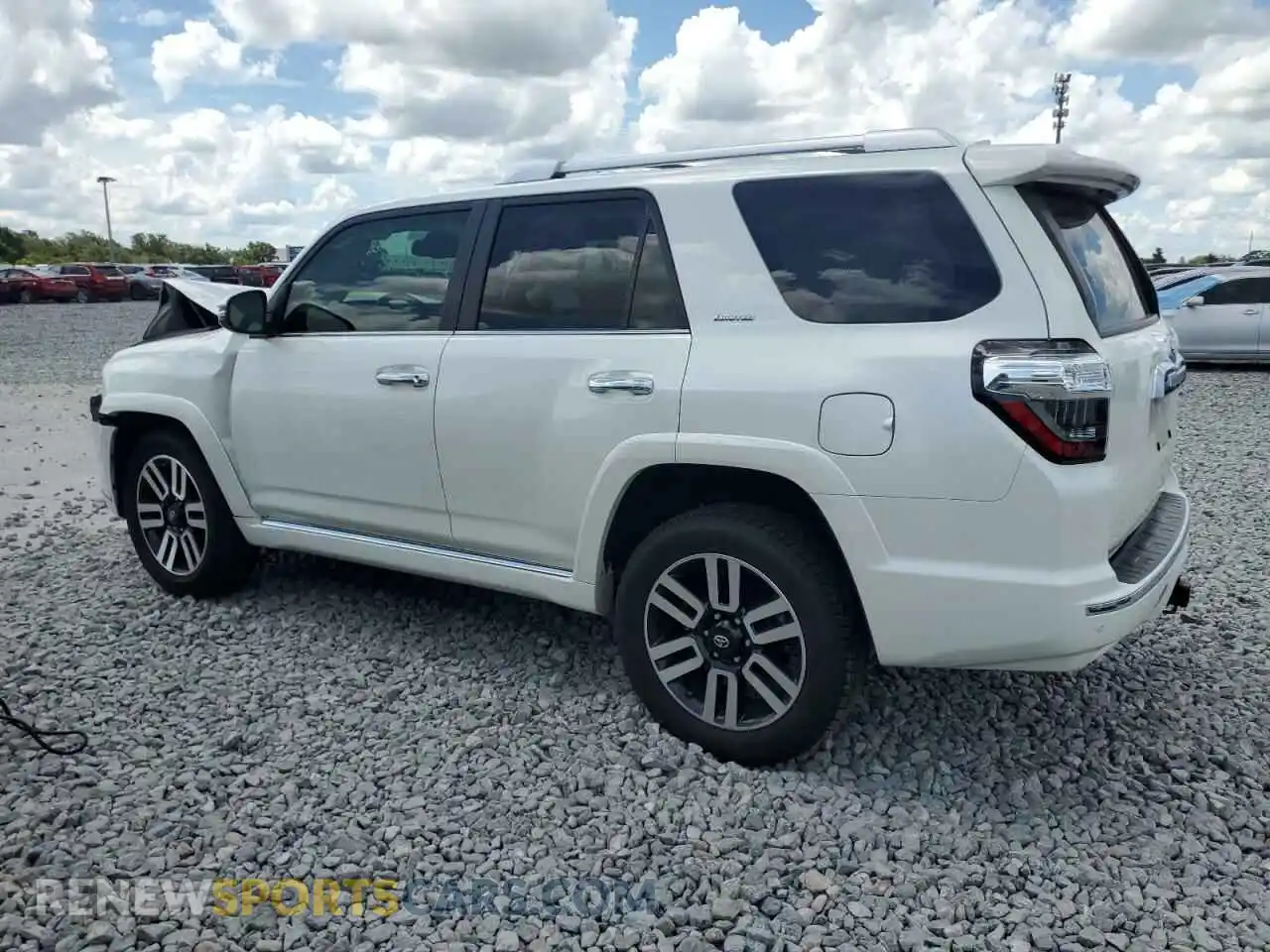 2 Photograph of a damaged car JTEDU5JR0M5229380 TOYOTA 4RUNNER 2021