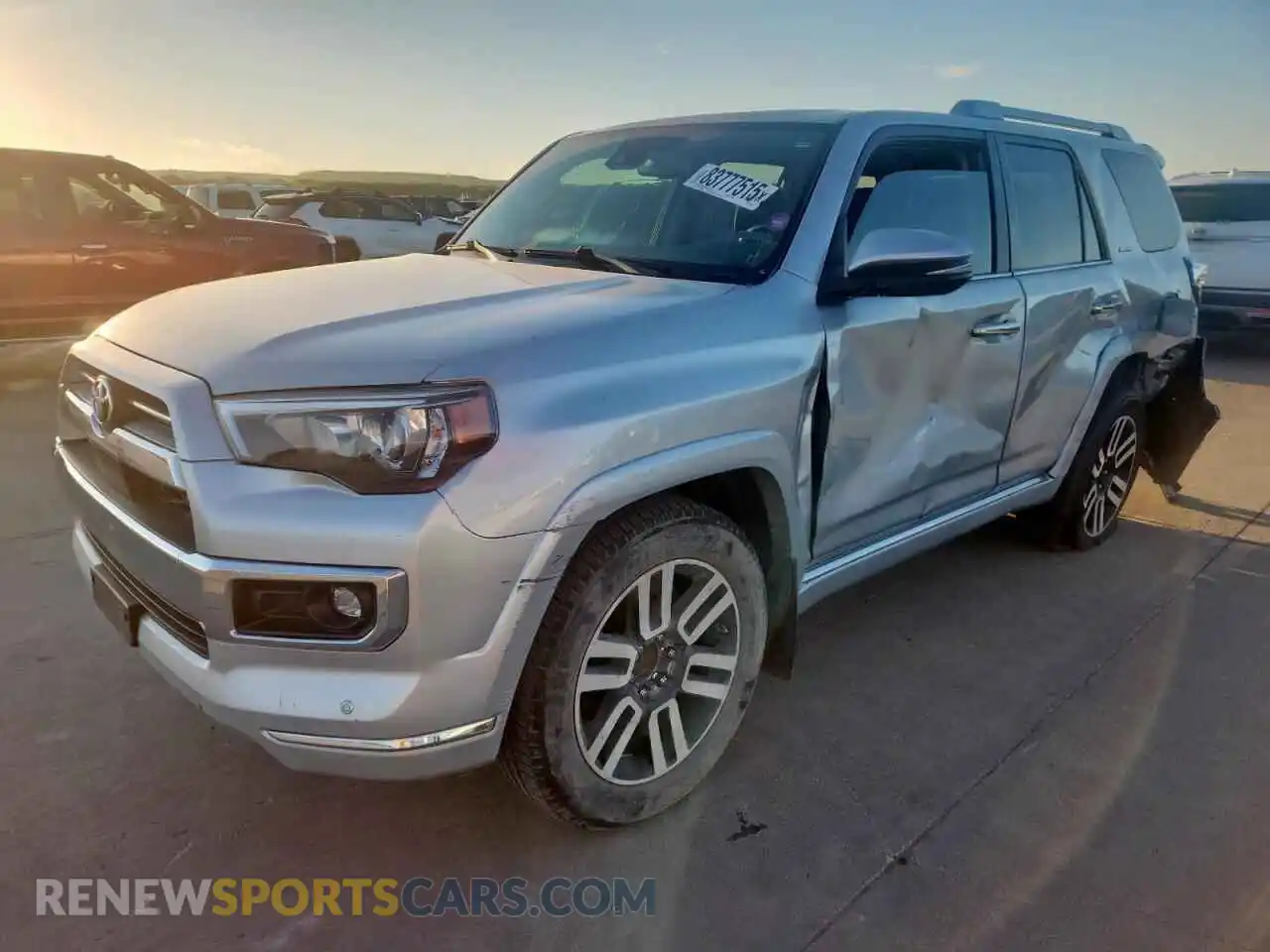 1 Photograph of a damaged car JTEDU5JR1M5231445 TOYOTA 4RUNNER 2021