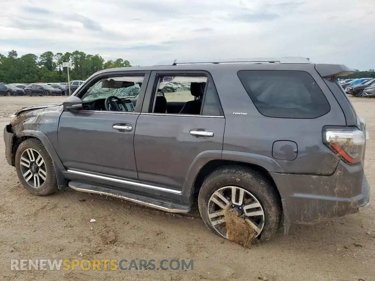 2 Photograph of a damaged car JTEDU5JR6M5241940 TOYOTA 4RUNNER 2021