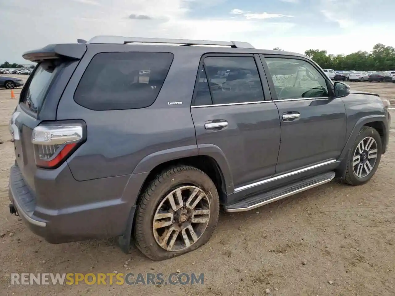 3 Photograph of a damaged car JTEDU5JR6M5241940 TOYOTA 4RUNNER 2021