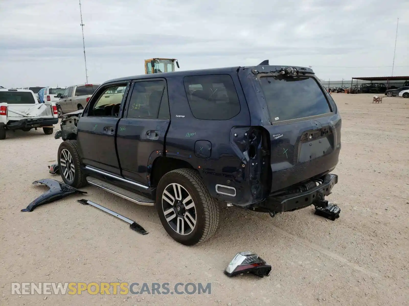 3 Photograph of a damaged car JTEDU5JRXM5237244 TOYOTA 4RUNNER 2021
