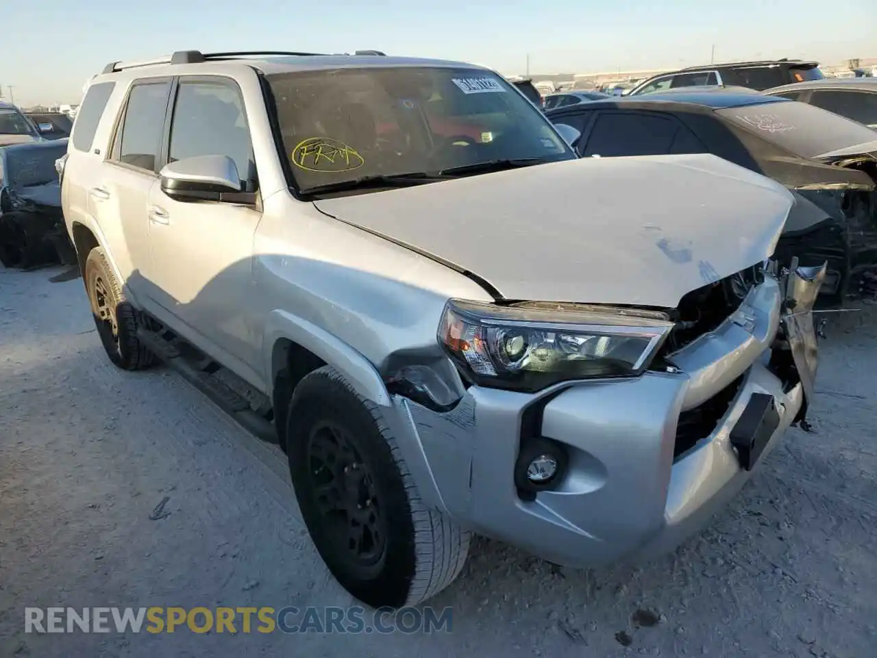 1 Photograph of a damaged car JTEEU5JR0M5248709 TOYOTA 4RUNNER 2021