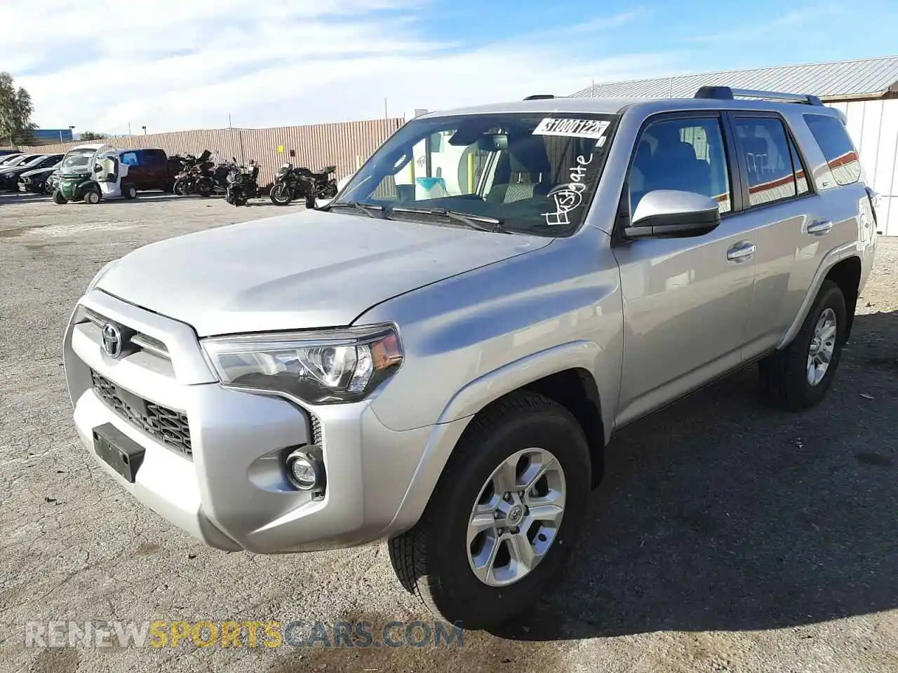 2 Photograph of a damaged car JTEEU5JR1M5238481 TOYOTA 4RUNNER 2021