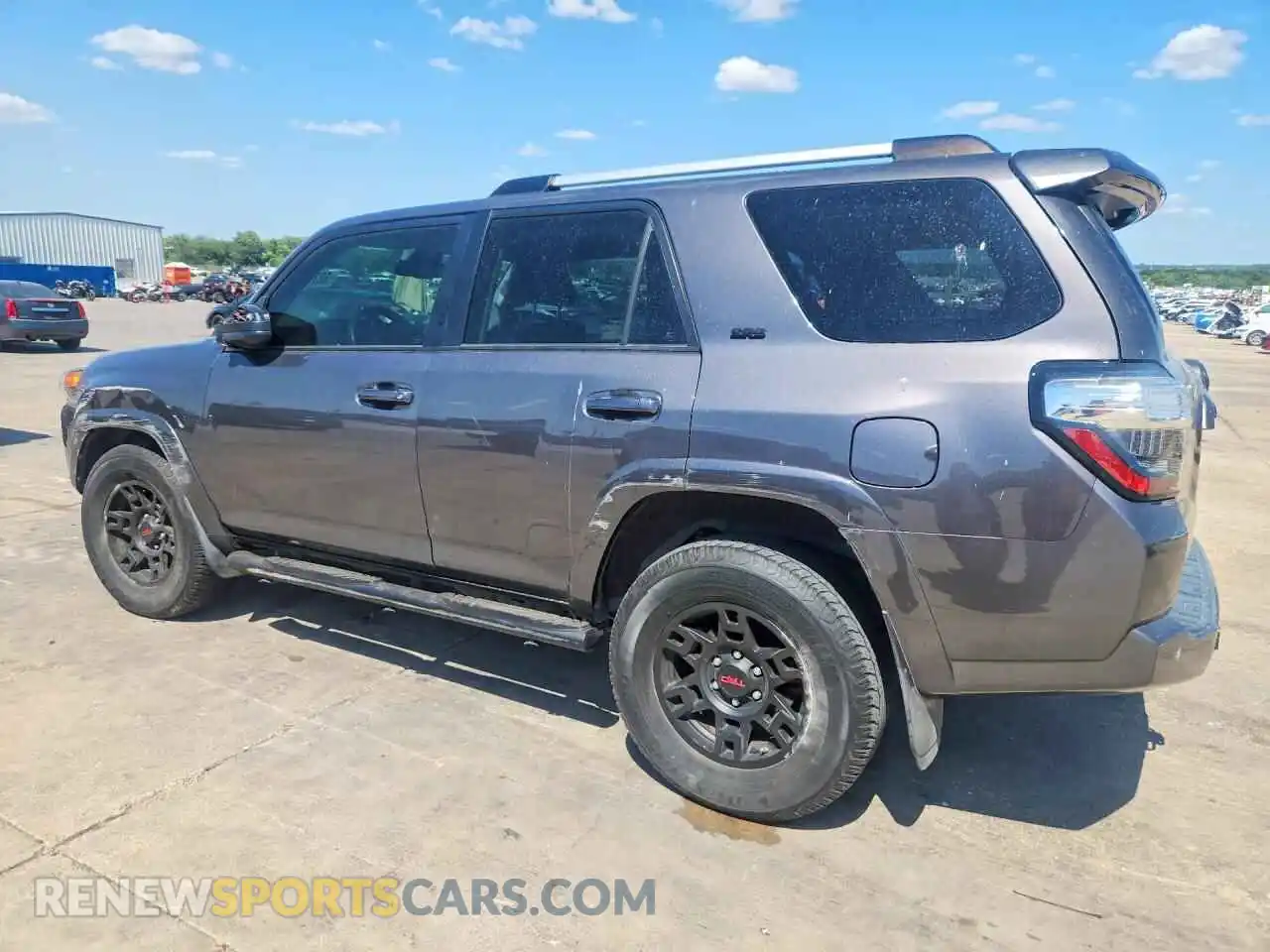 2 Photograph of a damaged car JTEEU5JR3M5248946 TOYOTA 4RUNNER 2021