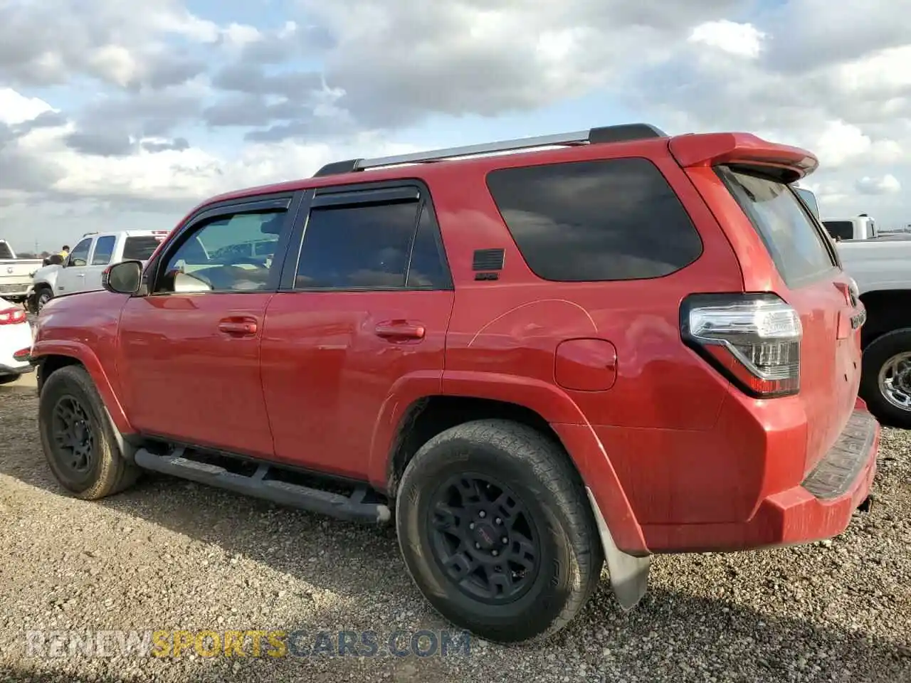 2 Photograph of a damaged car JTEEU5JR3M5250034 TOYOTA 4RUNNER 2021