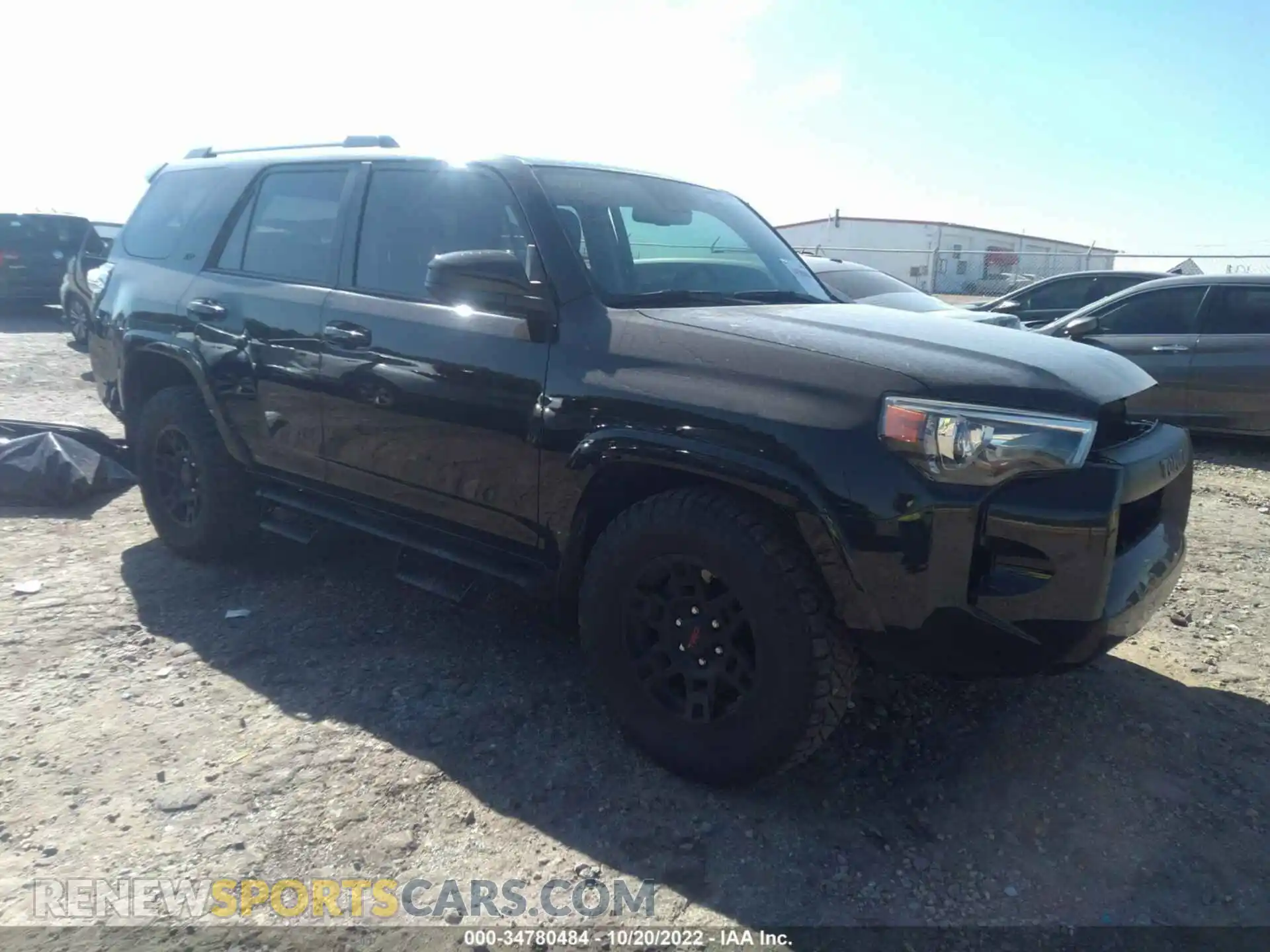 1 Photograph of a damaged car JTEEU5JR4M5228592 TOYOTA 4RUNNER 2021