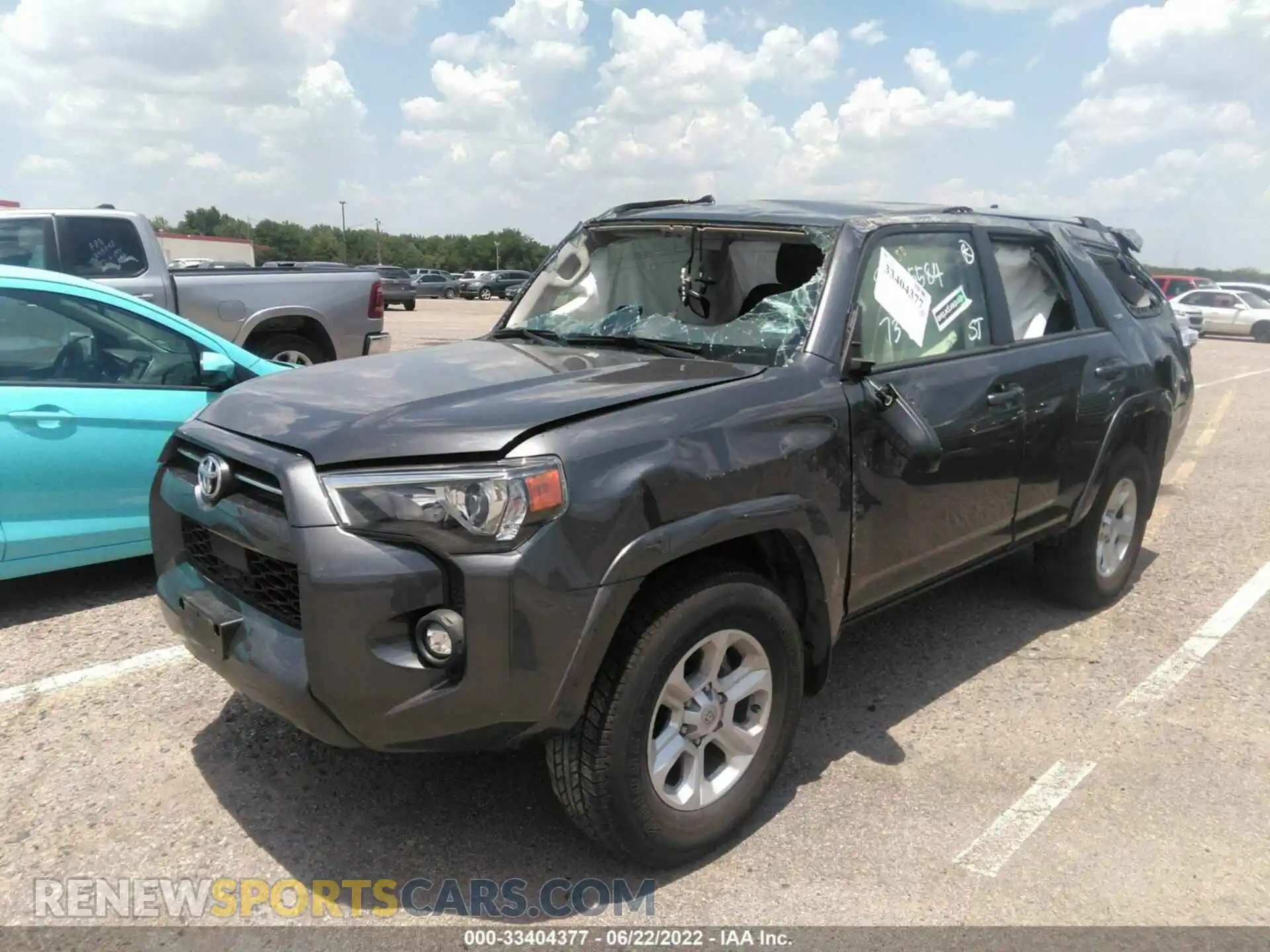 2 Photograph of a damaged car JTEEU5JR4M5230309 TOYOTA 4RUNNER 2021